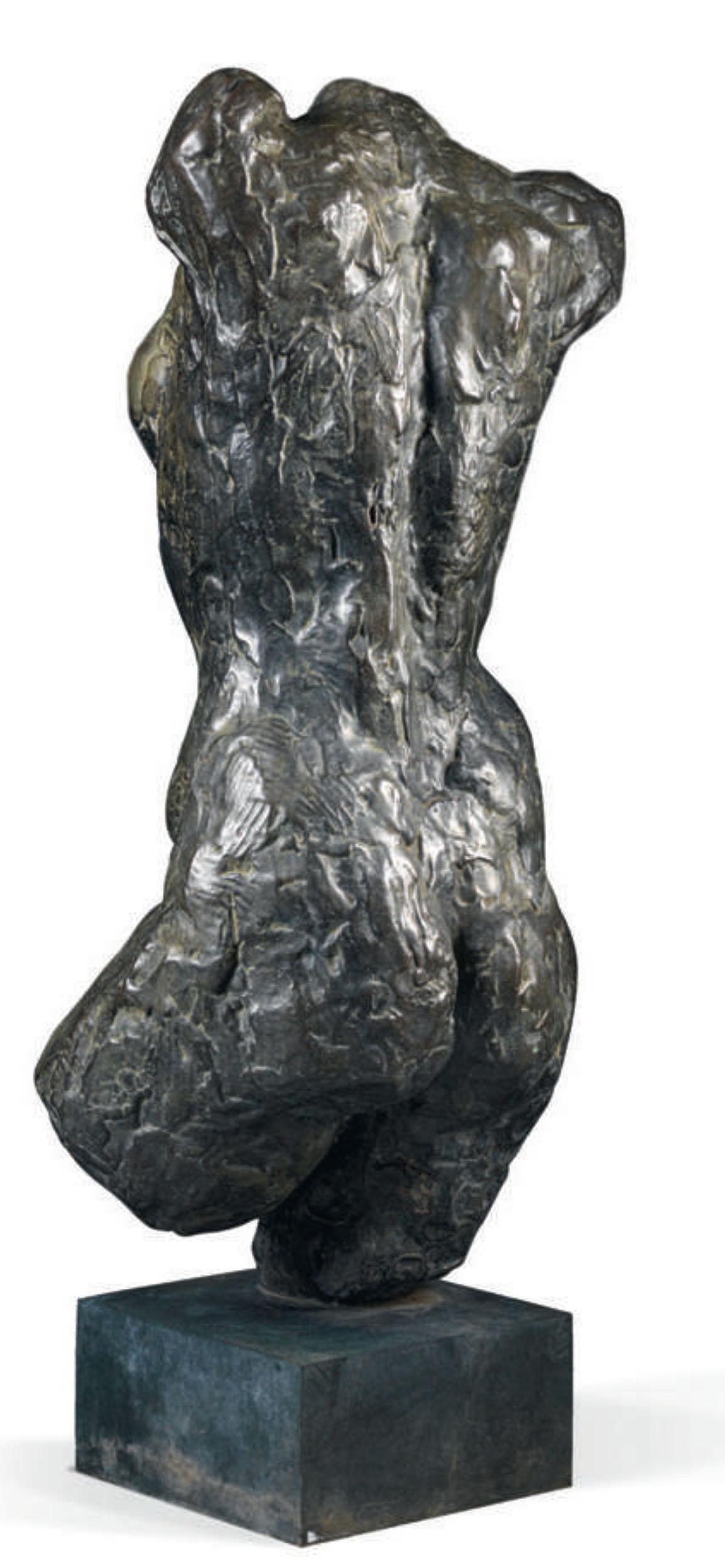 Milieu du XXe siècle Sculpture en bronze de Marguerite Lavriller-Cossaceanu, Buste de femme, 1945-1946 en vente