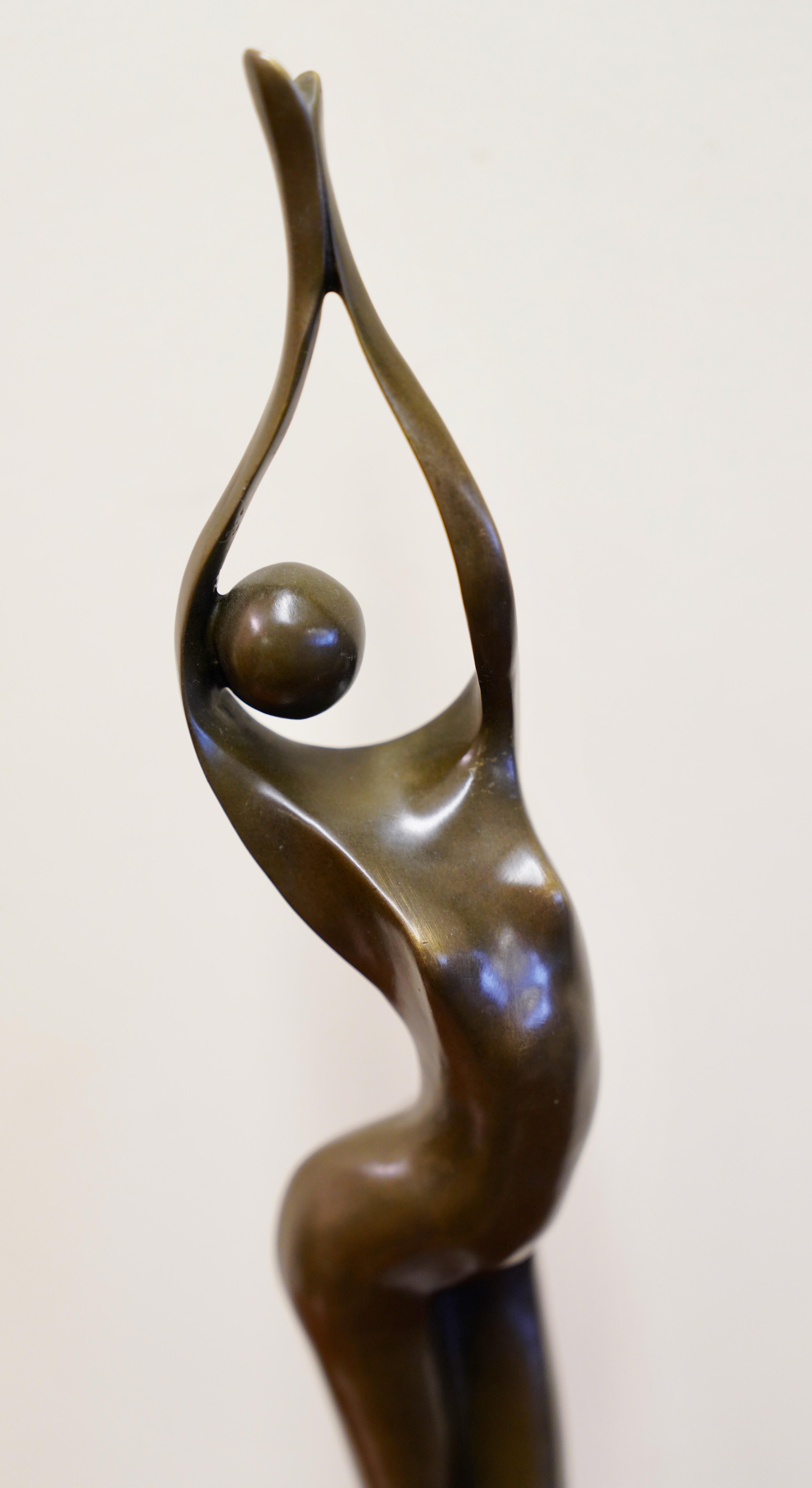 Scultura in bronzo di Miguel Fernando López, 