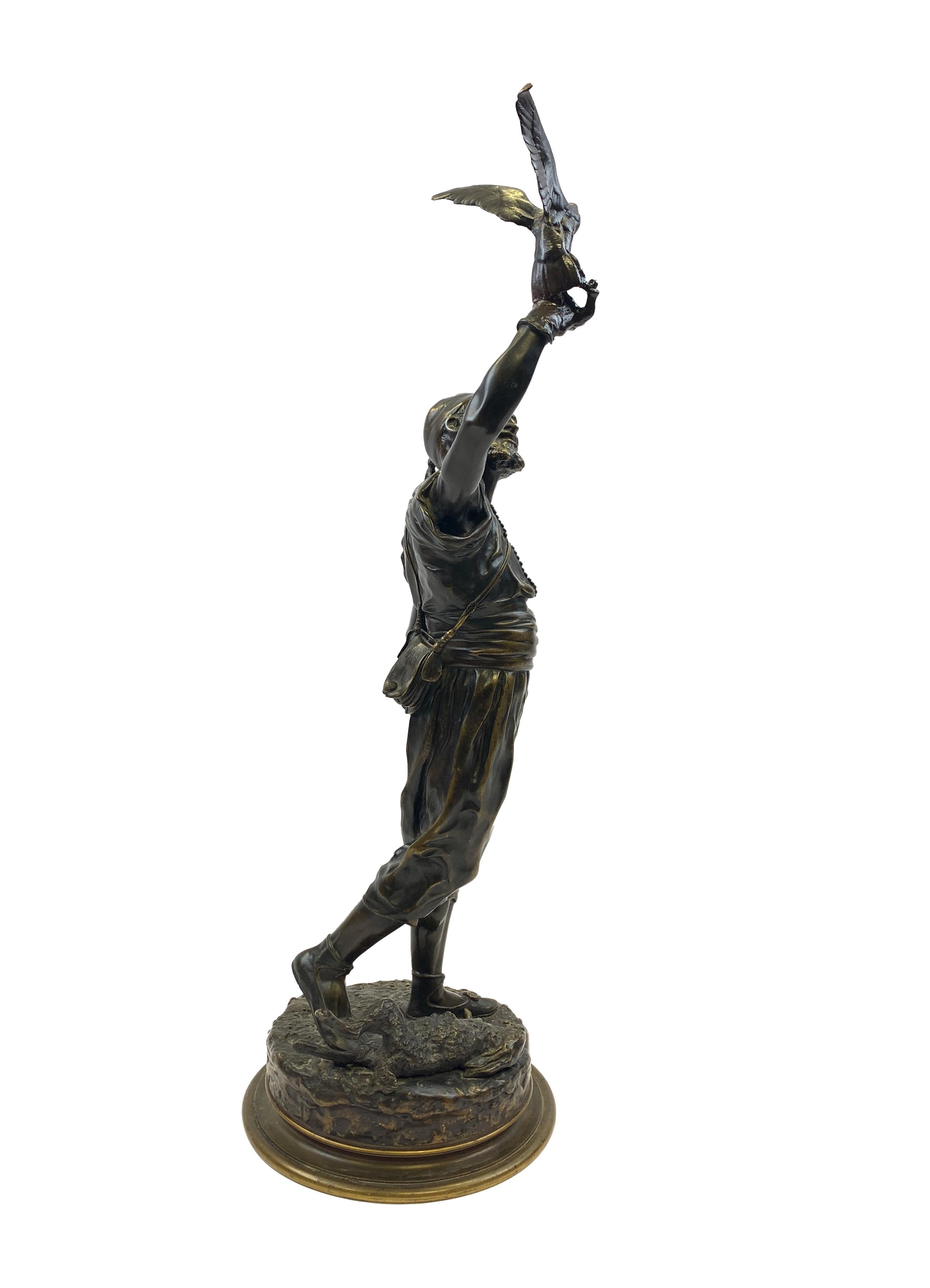 Sculpture en bronze de Pierre Jules Mne, Le fauconnier arabe Bon état - En vente à London, GB