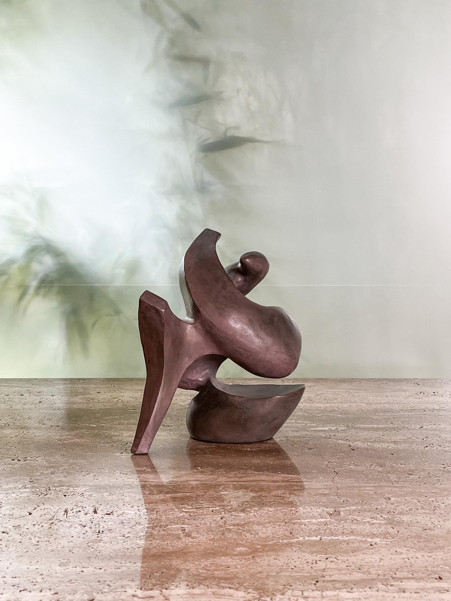 Sculpture abstraite en bronze de Ted Egri. Signé et numéroté 1/8. Vendu sans socle. Vendu sans socle. 