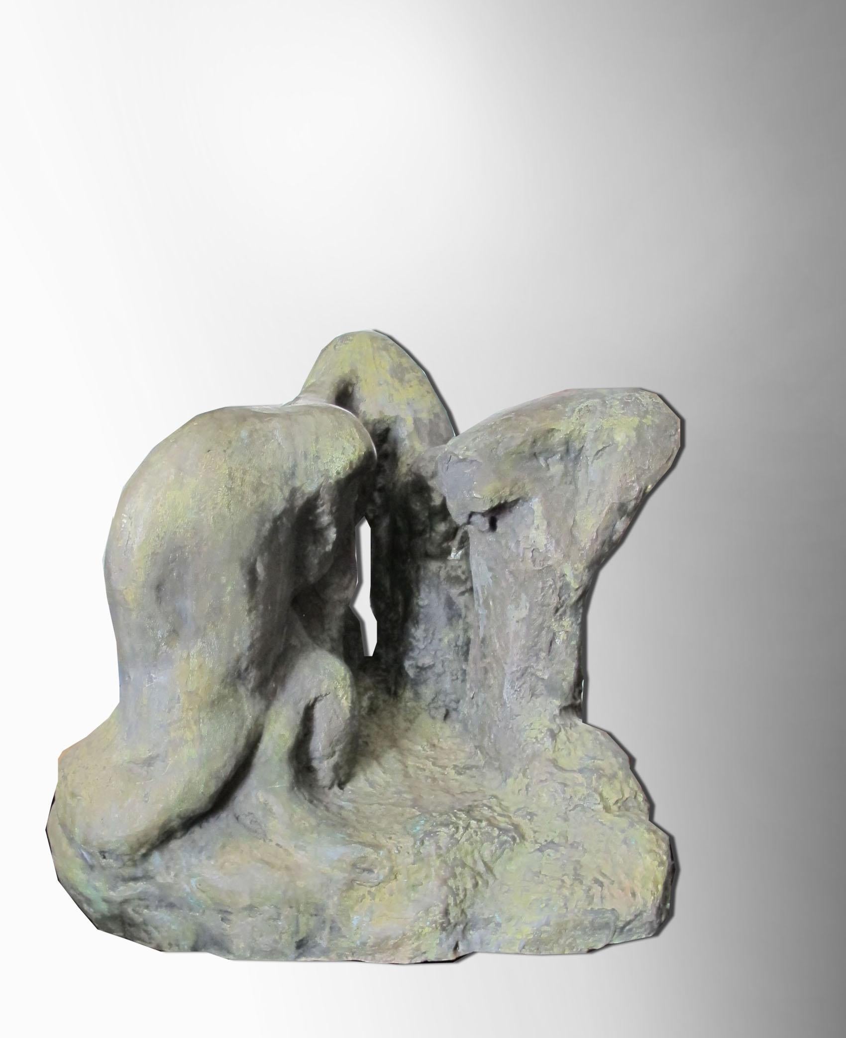 Bronze with yellow and green patination, Lalloz Foundry, 1/8, signed.
Bibliography :
- 17th International Impact Art Festival, 1996, Kyoto (Japon), p.15
- Pierre Descargues, Catherine Val la Clandestine, Paris, ARAE/Descargues & Cie, 2011, page