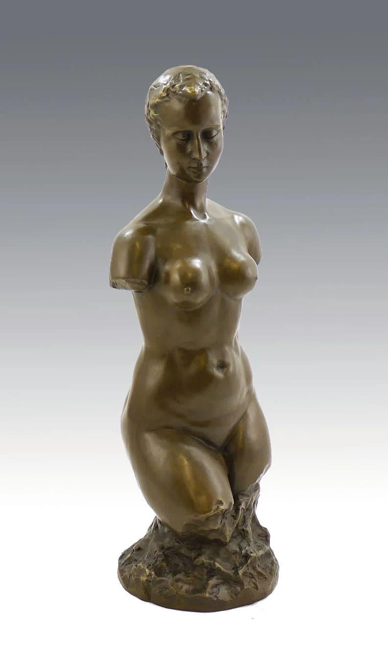 Patinato Scultura in bronzo Torso femminile, XX secolo in vendita