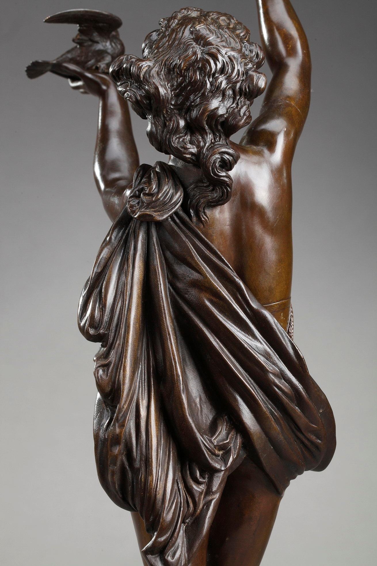 Sculpture en bronze Femme Aux Colombes de Charles-Alphonse Gumery en vente 4
