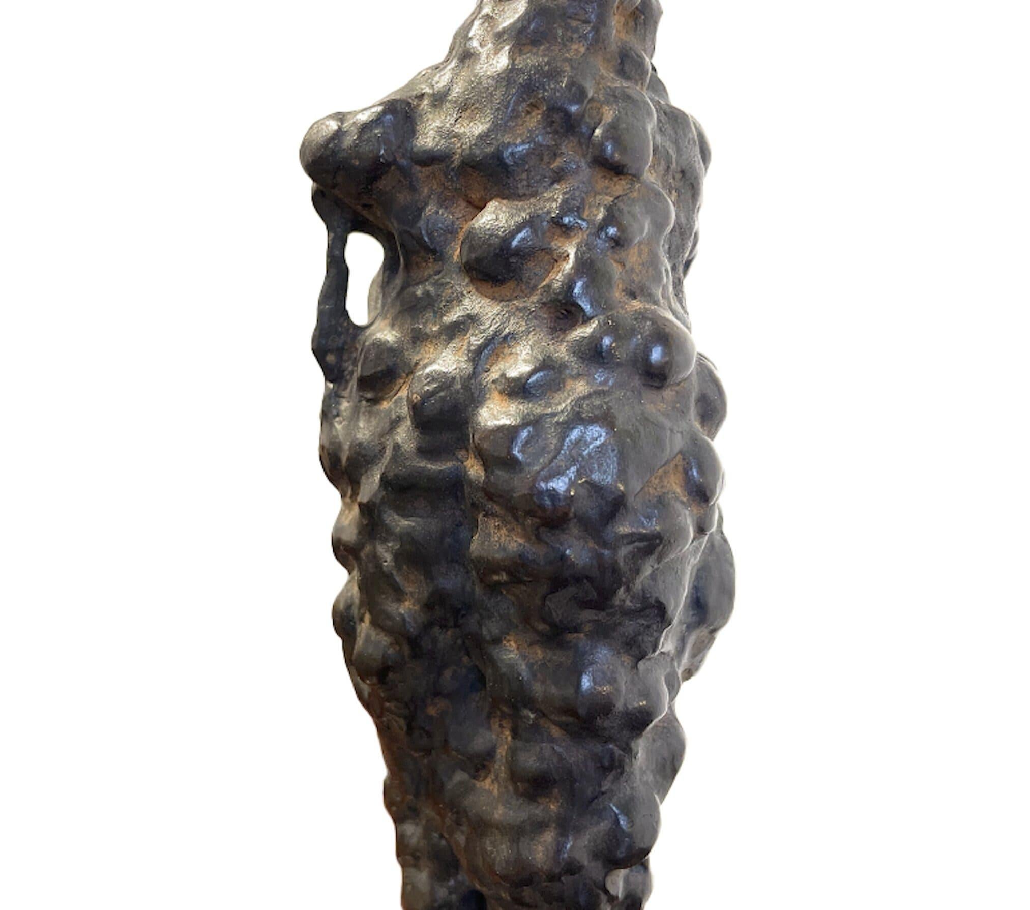 Français Sculpture en bronze Figure de roche V de Paul de Pignol, 2009 en vente