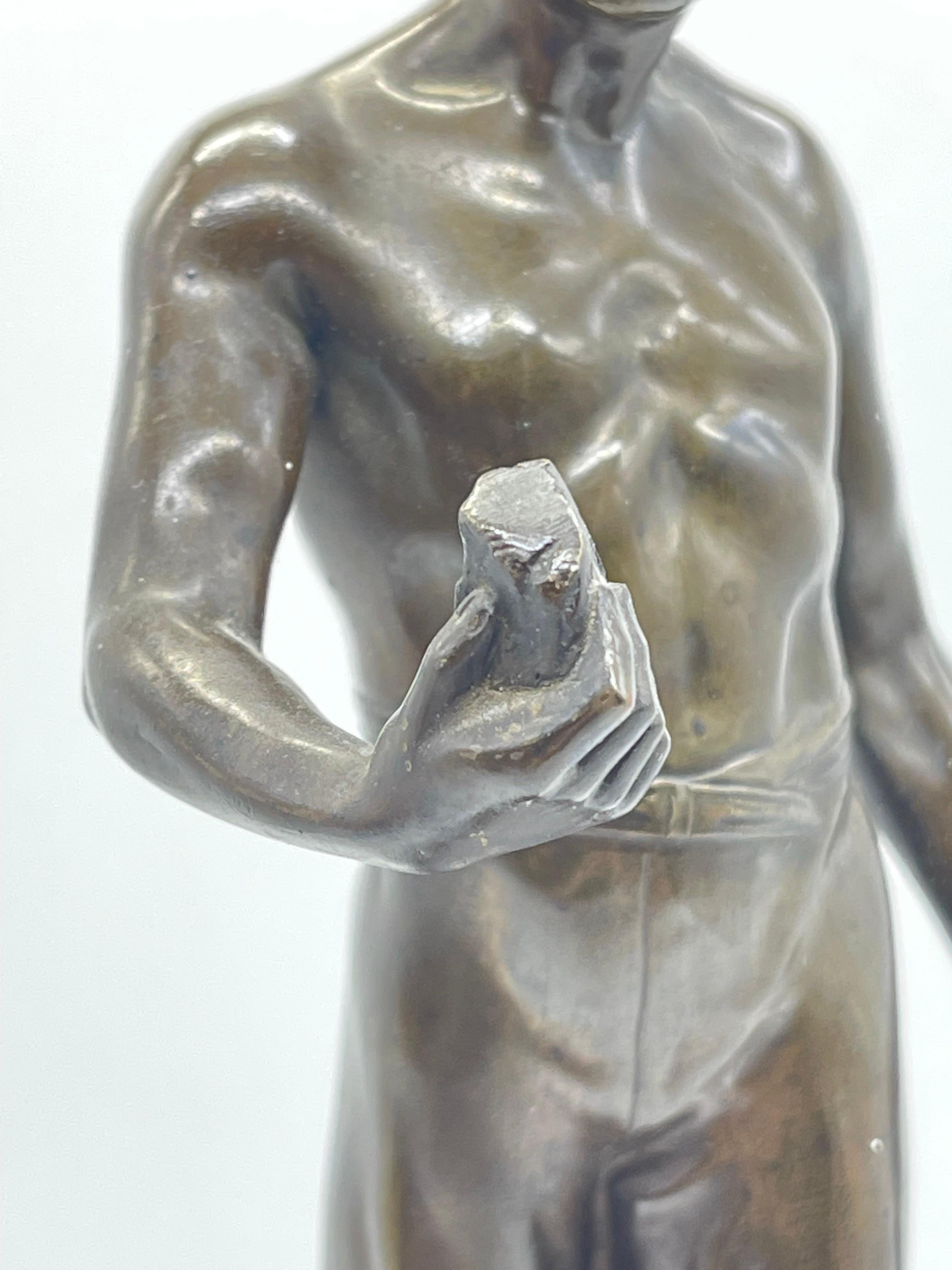 Bronzeskulptur / Figur Miner auf Marmorsockel, wahrscheinlich Deutschland im Angebot 5