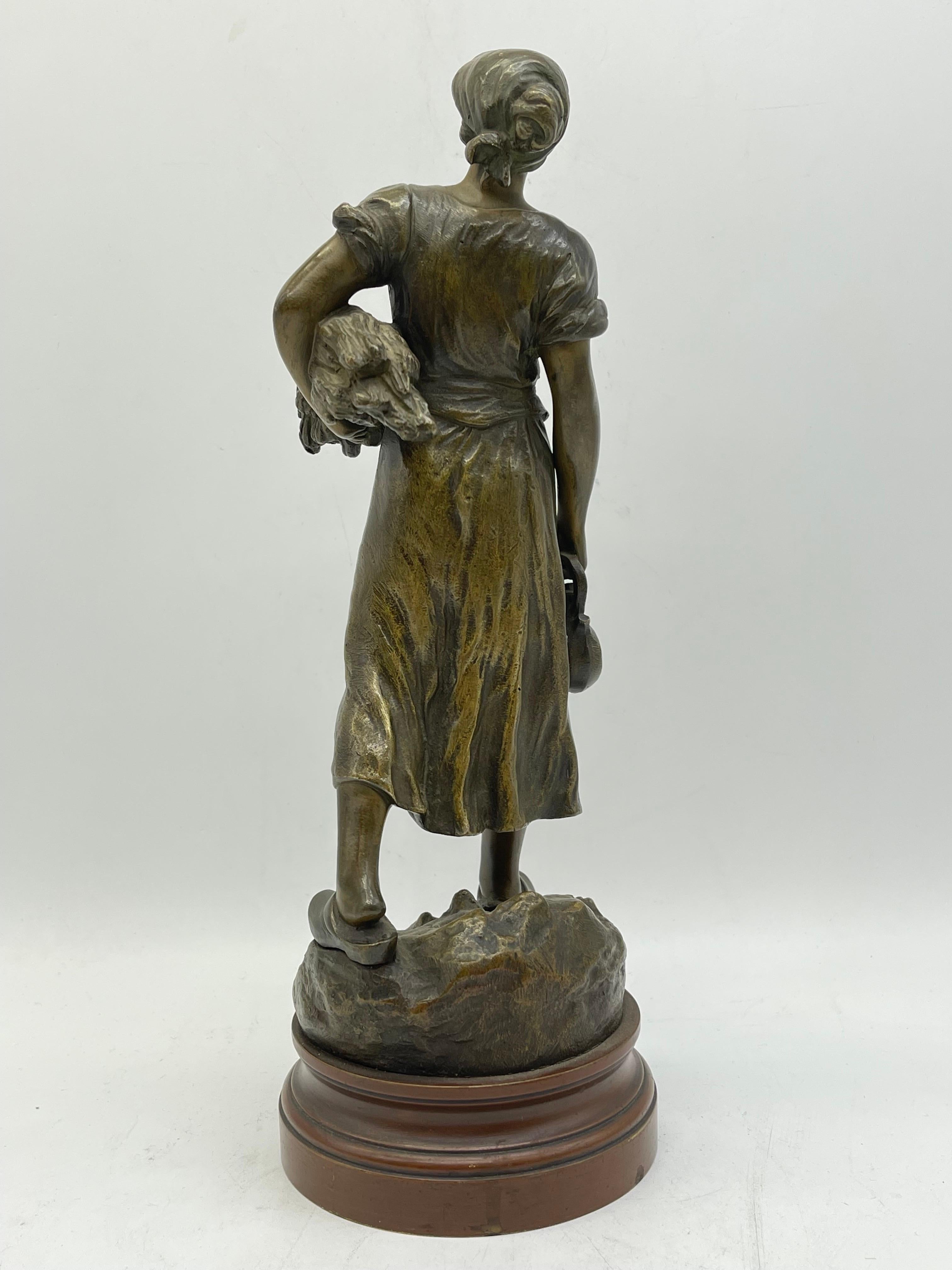 Bronze sculpture Glaneuse signed Maurice Constant around 1890 In Good Condition For Sale In Berlin, DE