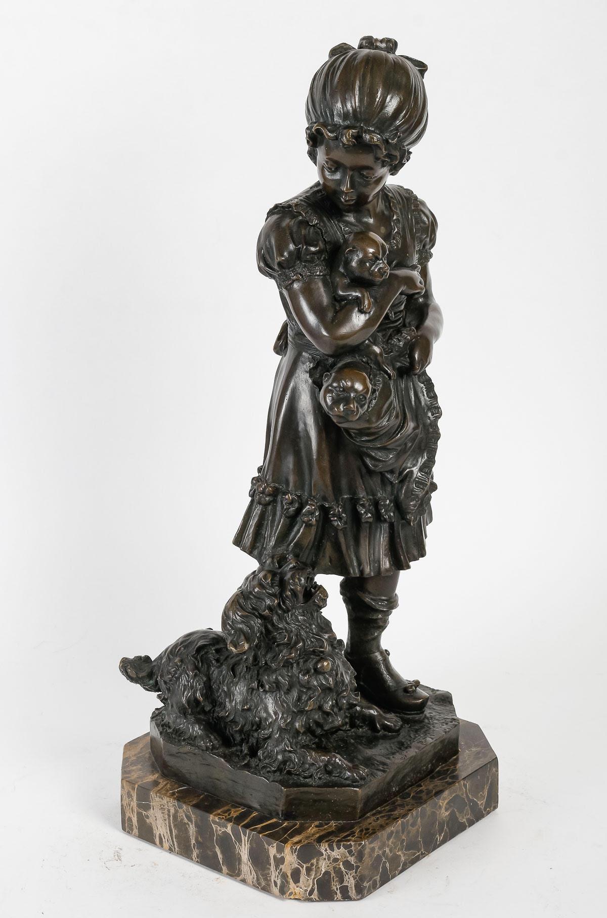 Bronze Sculpture in the Romantic Style, 20th Century. In Good Condition For Sale In Saint-Ouen, FR