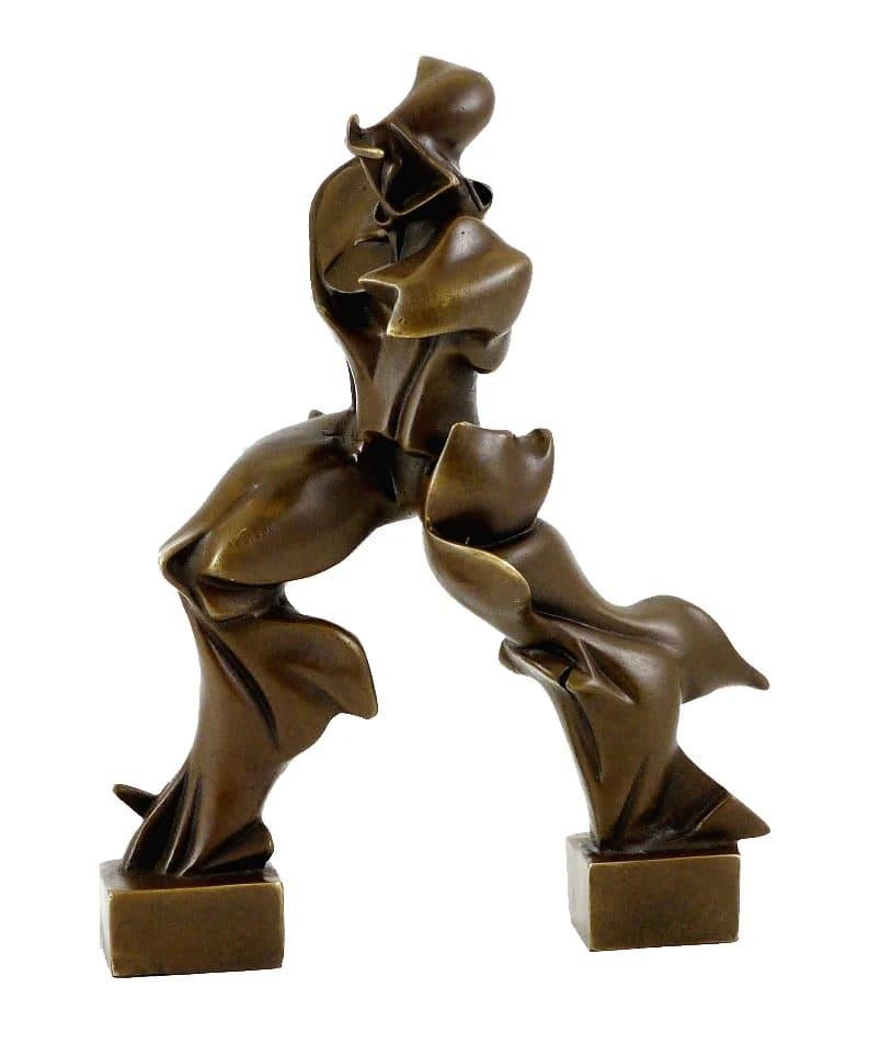 20ième siècle Sculpture en bronze à la manière d'Umberto Boccioni en vente