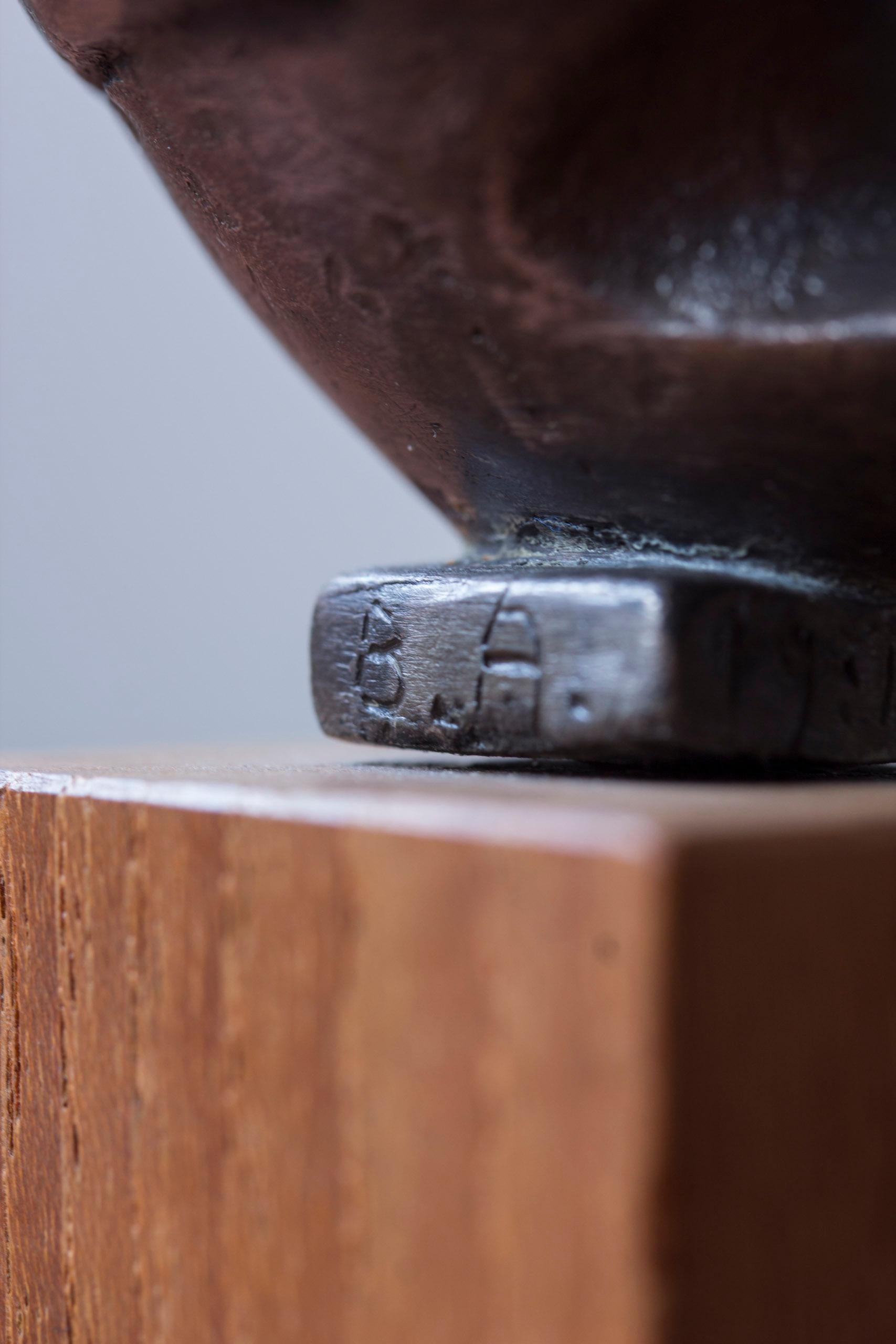 Metà XX secolo Scultura in bronzo 