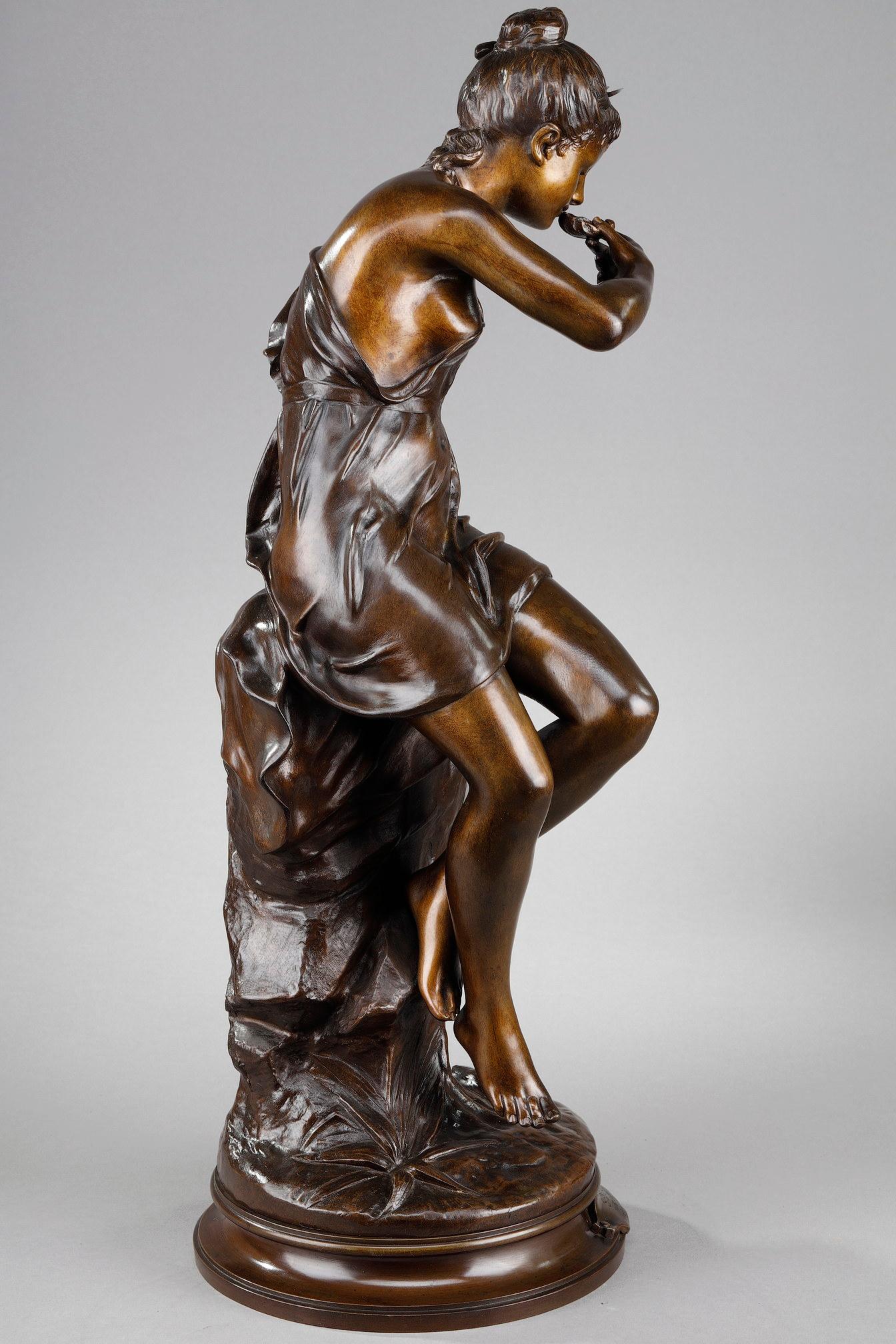 Sculpture en bronze « La Source » signée Lucie Signoret-Ledieu en vente 5