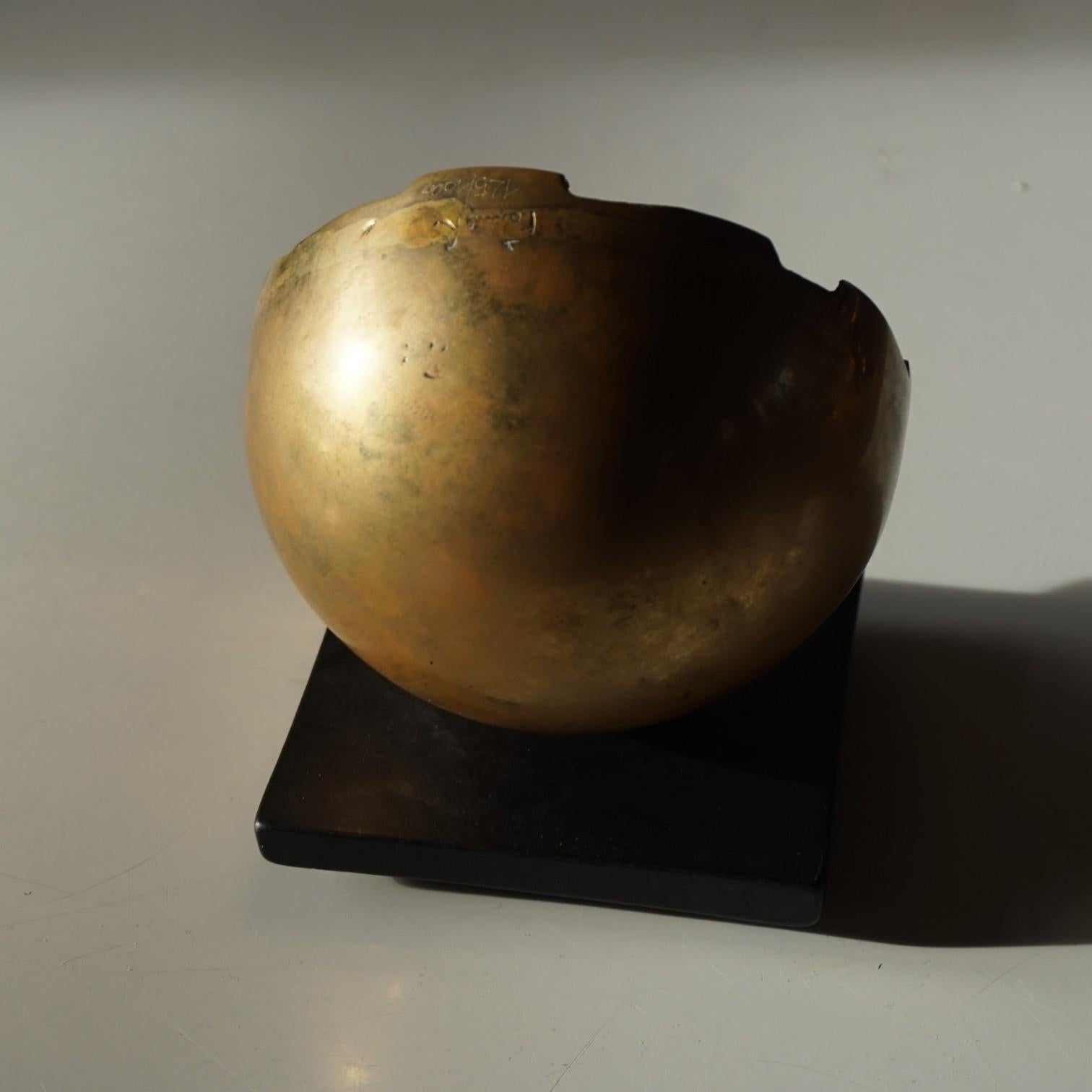 Scultura in bronzo Labirinto di Fanna Roncoroni, 1970 in vendita 3