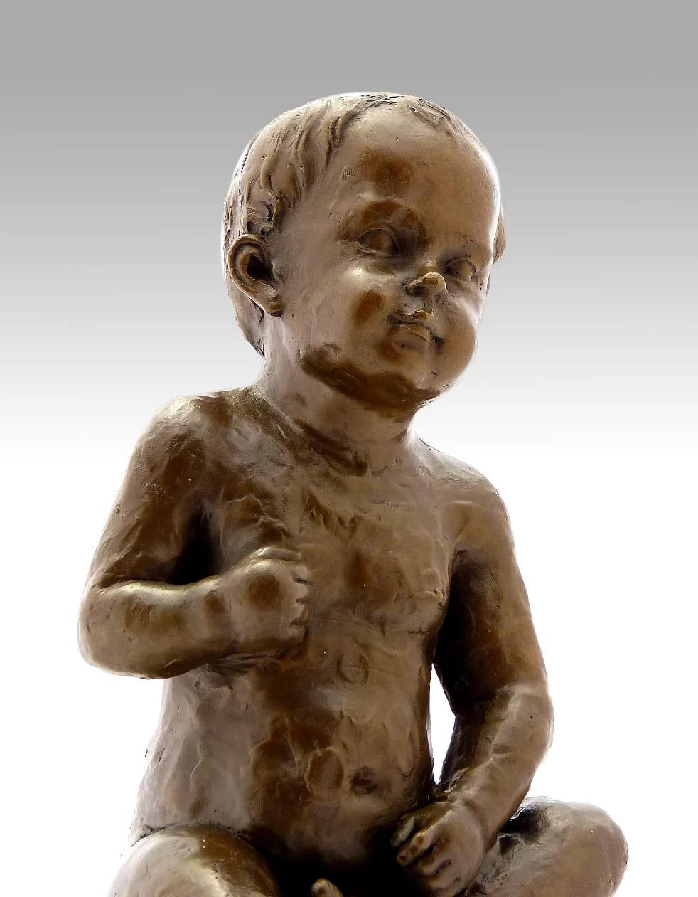 Moderno Scultura in bronzo di un bambino, 1910 in vendita