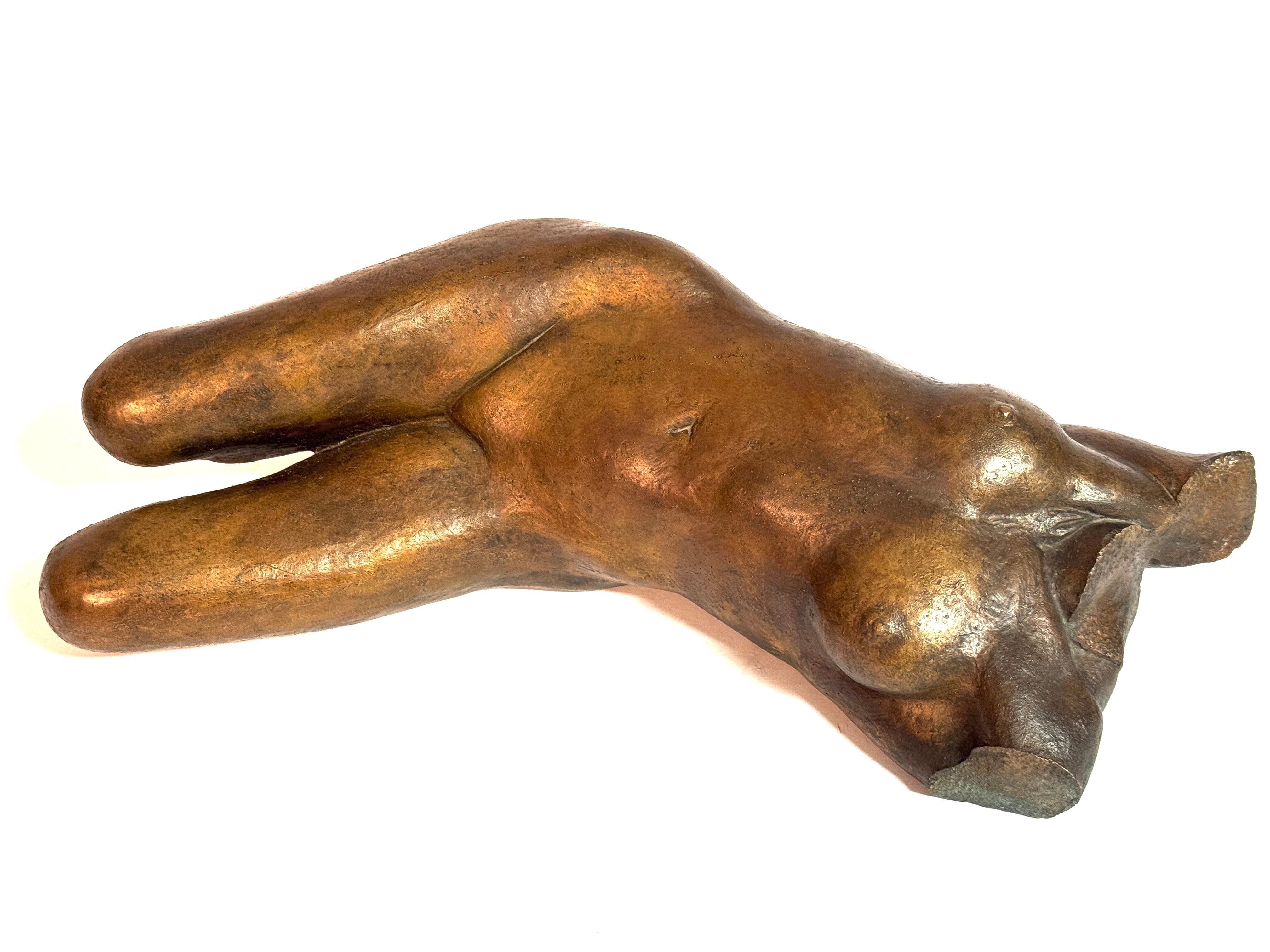 Questa straordinaria scultura in bronzo, firmata 