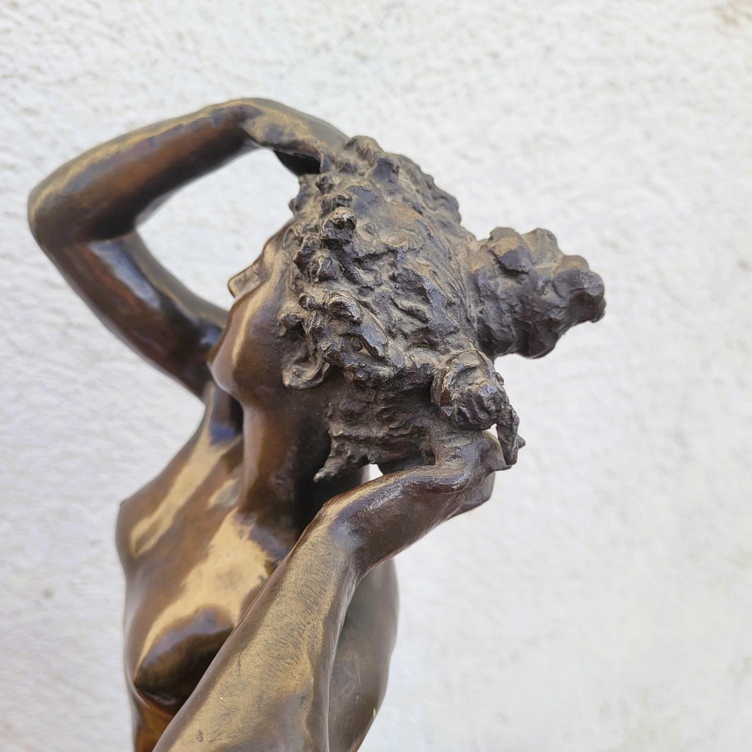 Bronze Sculpture, Nude Woman, Circa 1900 For Sale 1