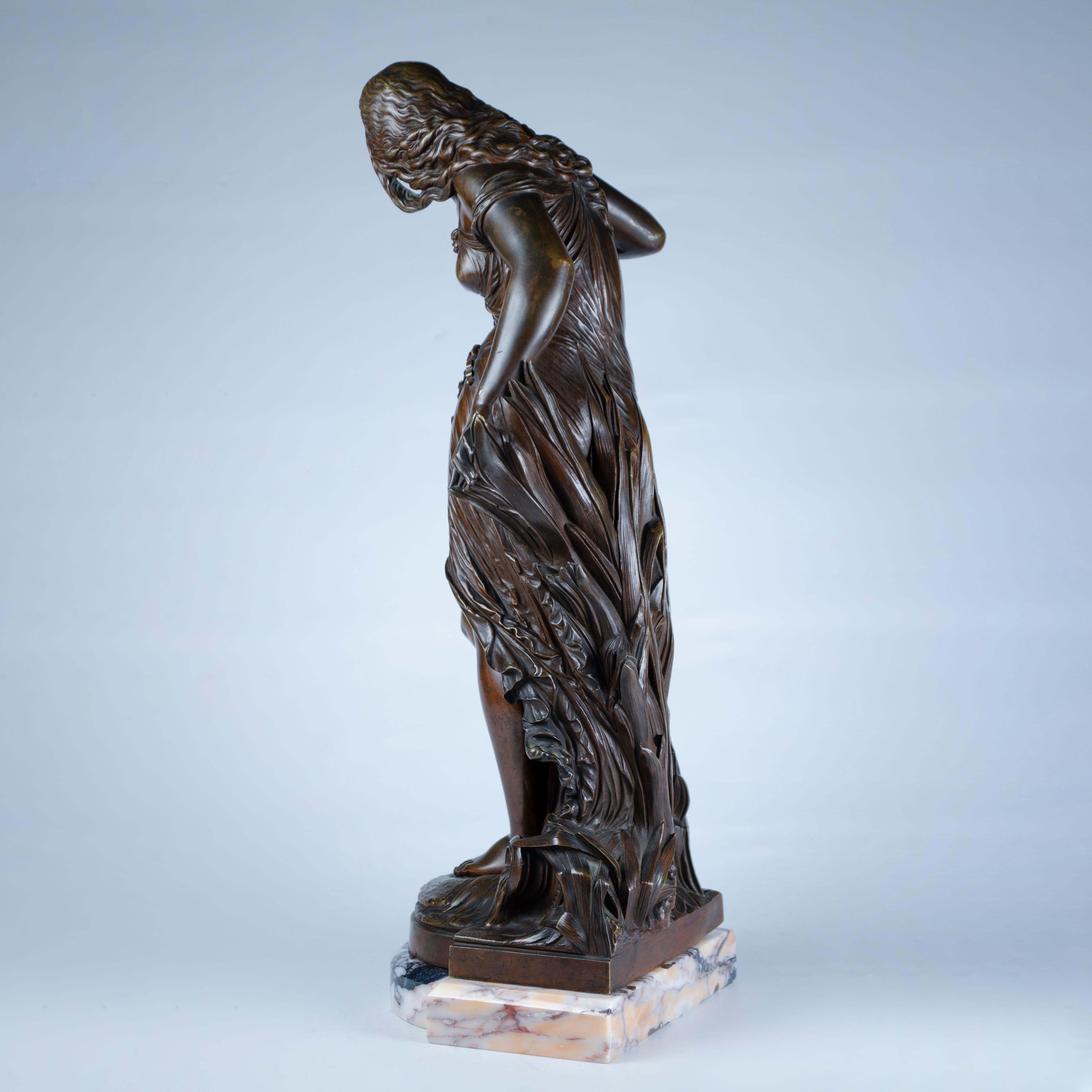 Français Sculpture en bronze Nymphe dans les roseaux d'Albert-Ernest Carrier-Belleuse en vente