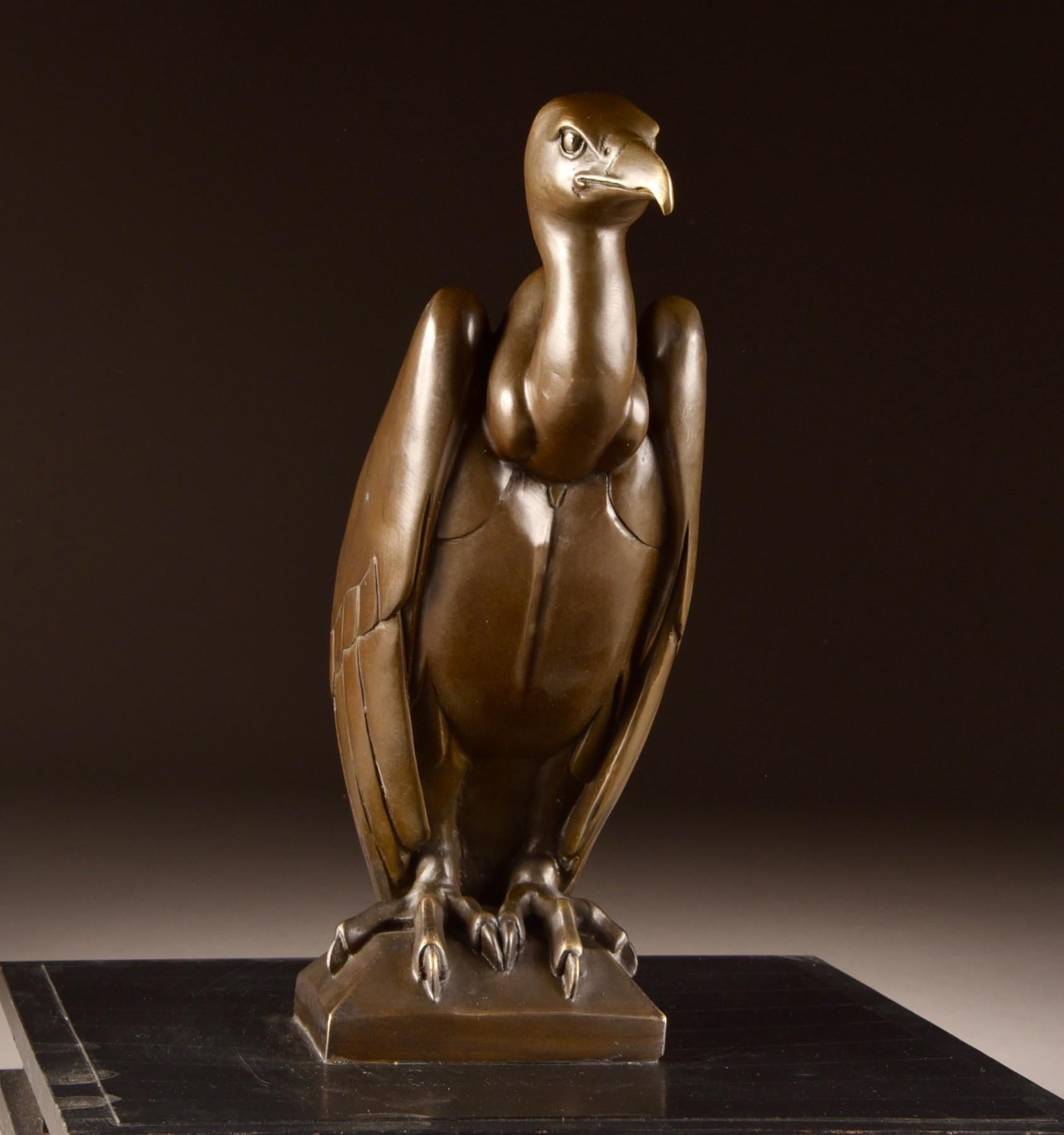 Bronze Sculpture of a eagle in Art Deco Style at 1stDibs