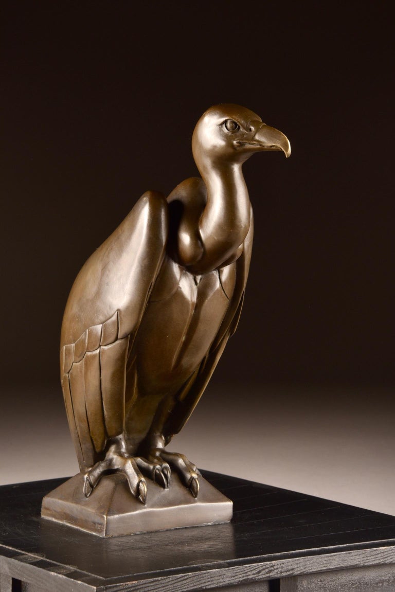 Bronze Sculpture of a eagle in Art Deco Style at 1stDibs