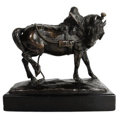 Bronzeskulptur eines angeschirrten Arbeitspferdes von Théodore Gechter (1796-1844)