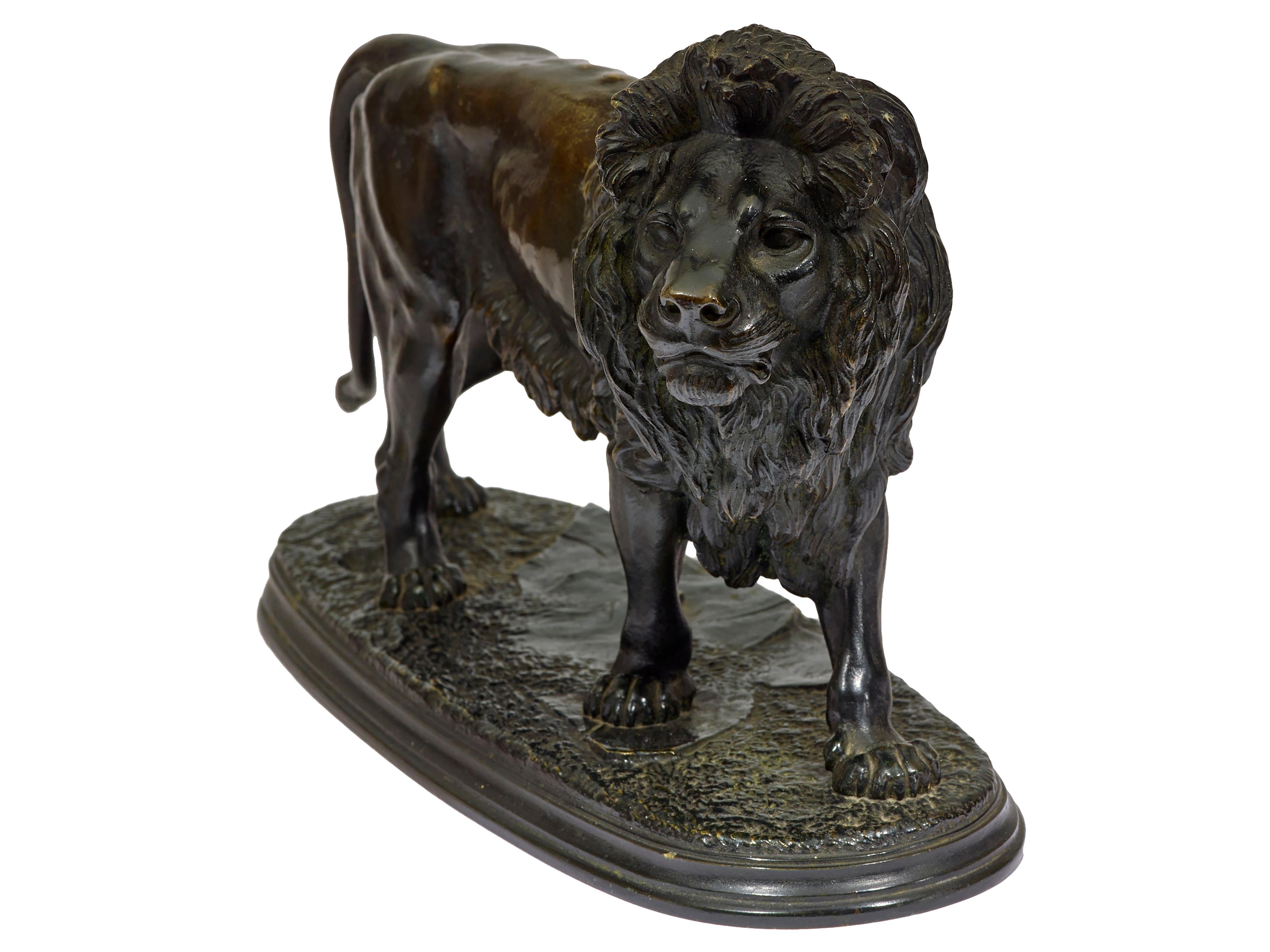 Bronze-Skulptur eines Löwen (Gegossen) im Angebot