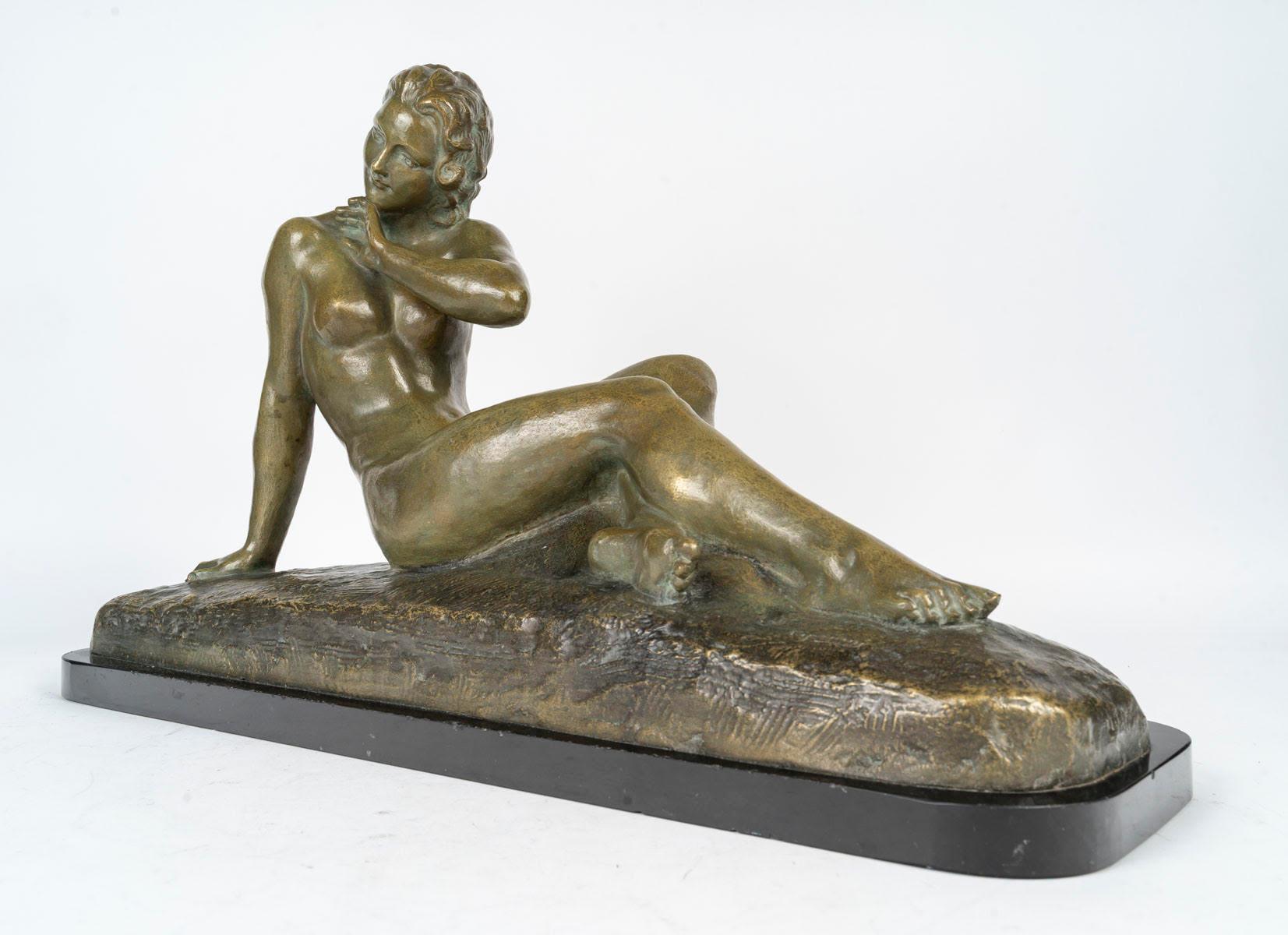 Art Deco Bronze Sculpture of a Nude Woman, Signed Cipriani, Early 20th Century. For Sale