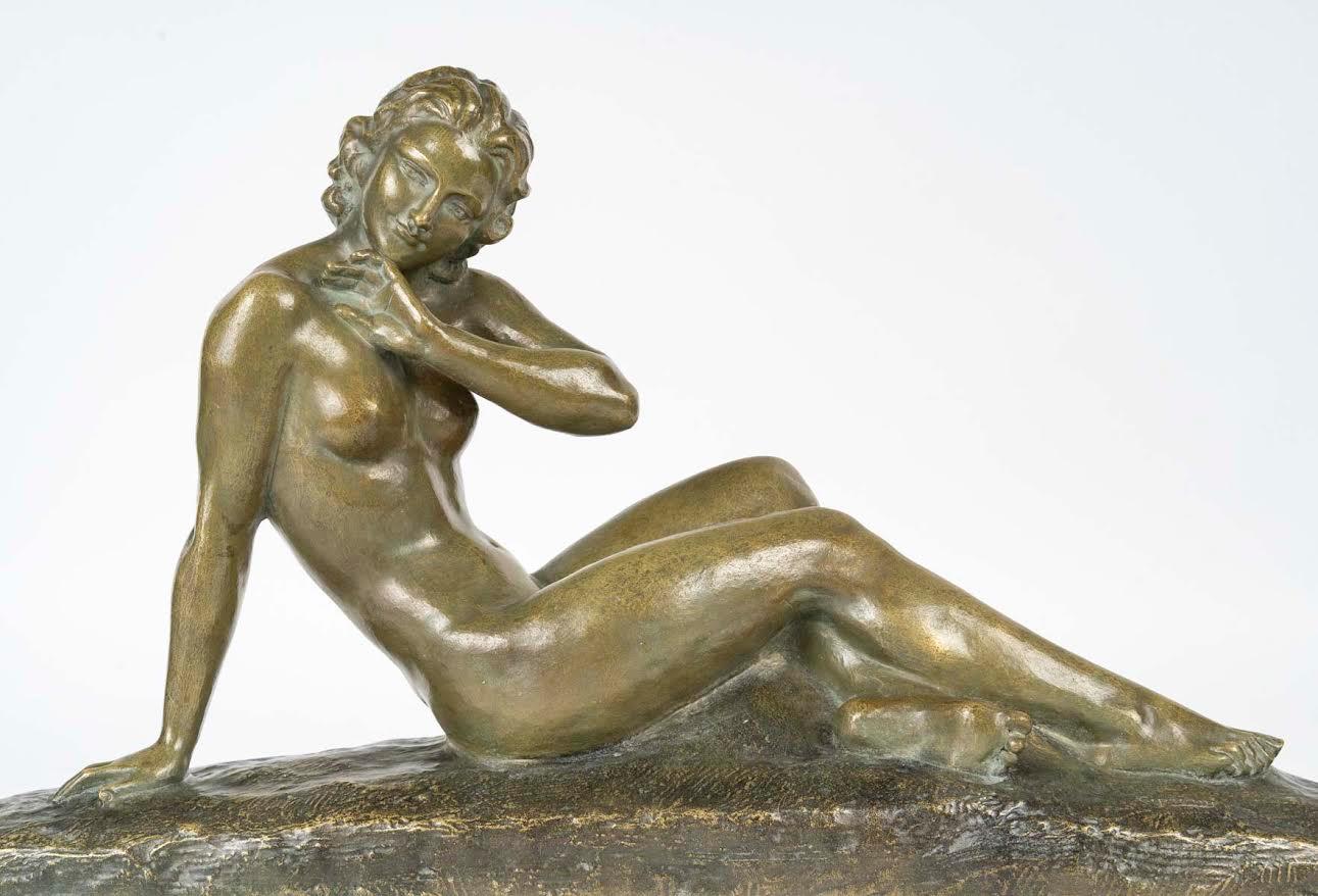 Bronze Sculpture of a Nude Woman, Signed Cipriani, Early 20th Century. For Sale 2