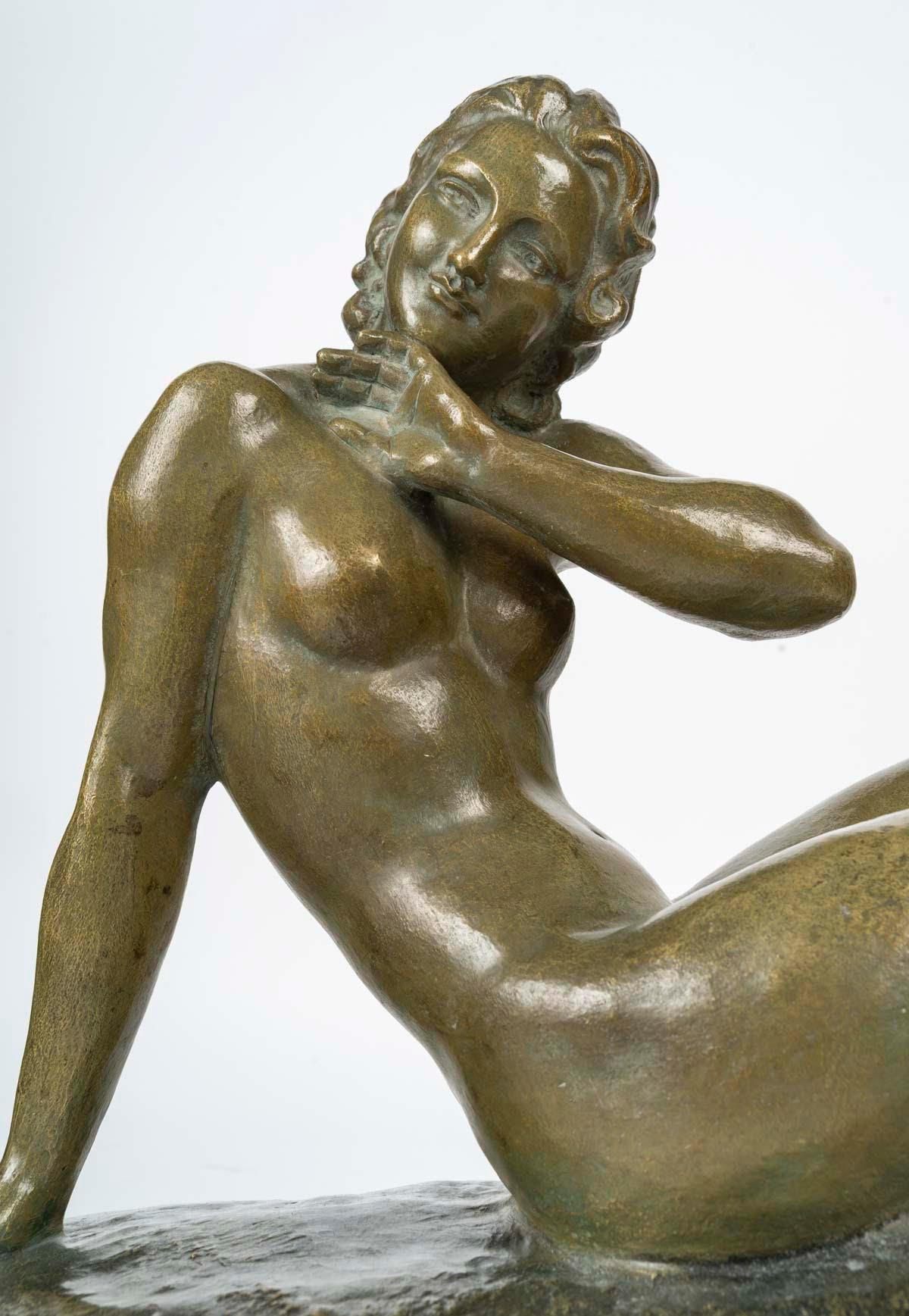 Bronze Sculpture of a Nude Woman, Signed Cipriani, Early 20th Century. For Sale 3