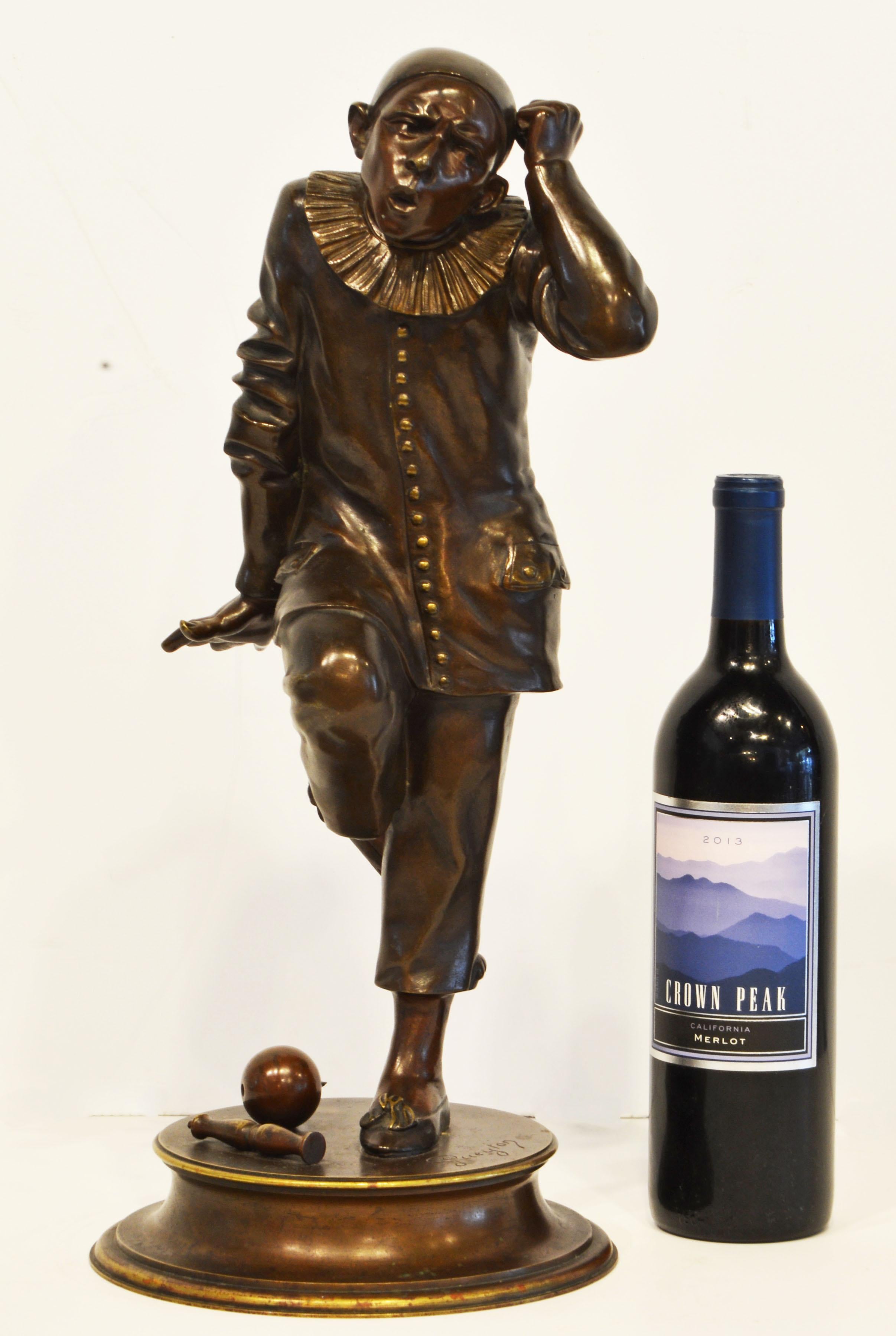 Bronze Sculpture of a Posing Jester or Harlequin by French Sculptor G. Gueyton 5