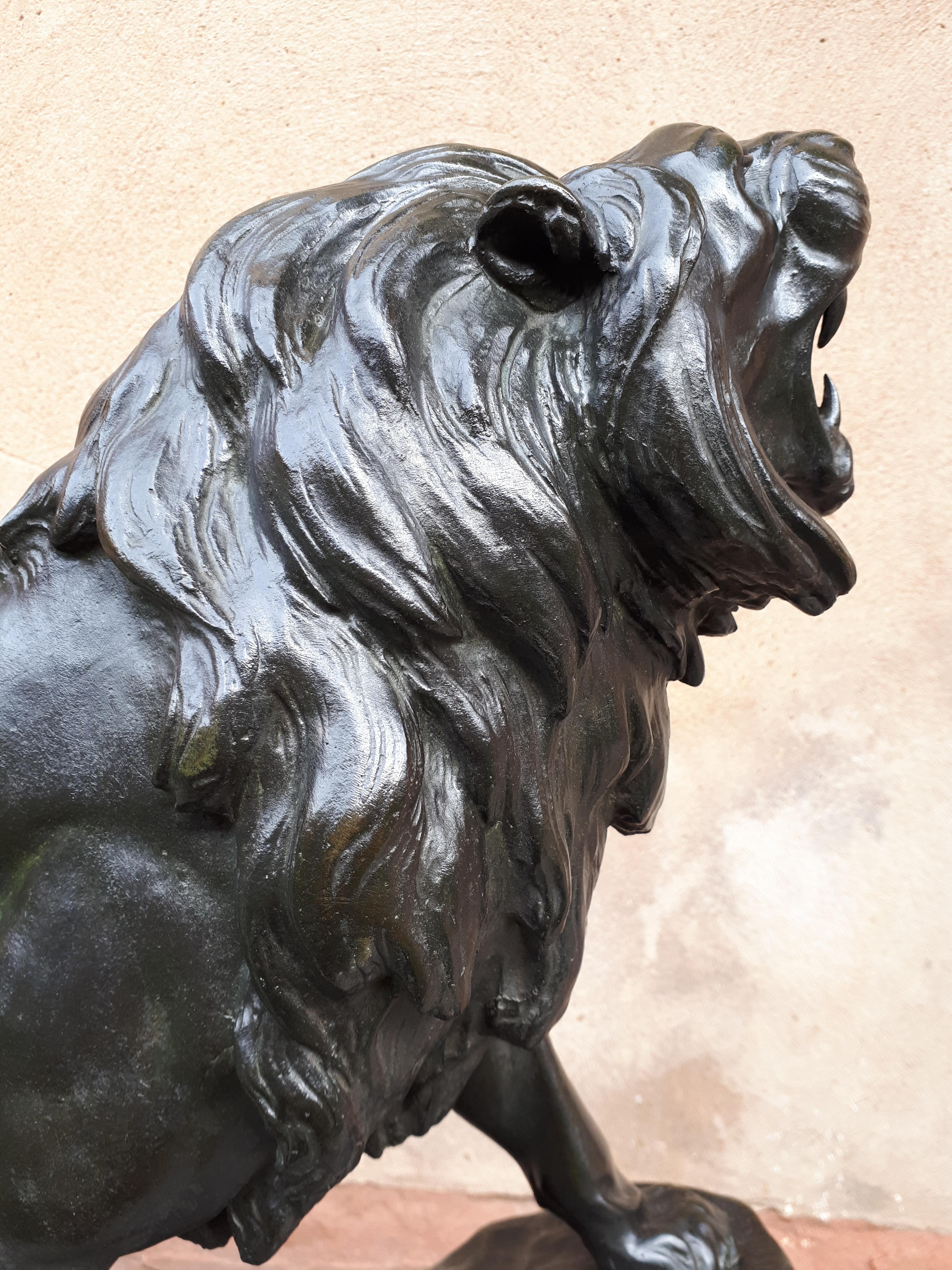 Bronze Sculpture Of A Roaring Lion, By Léon Bureau For Sale 8
