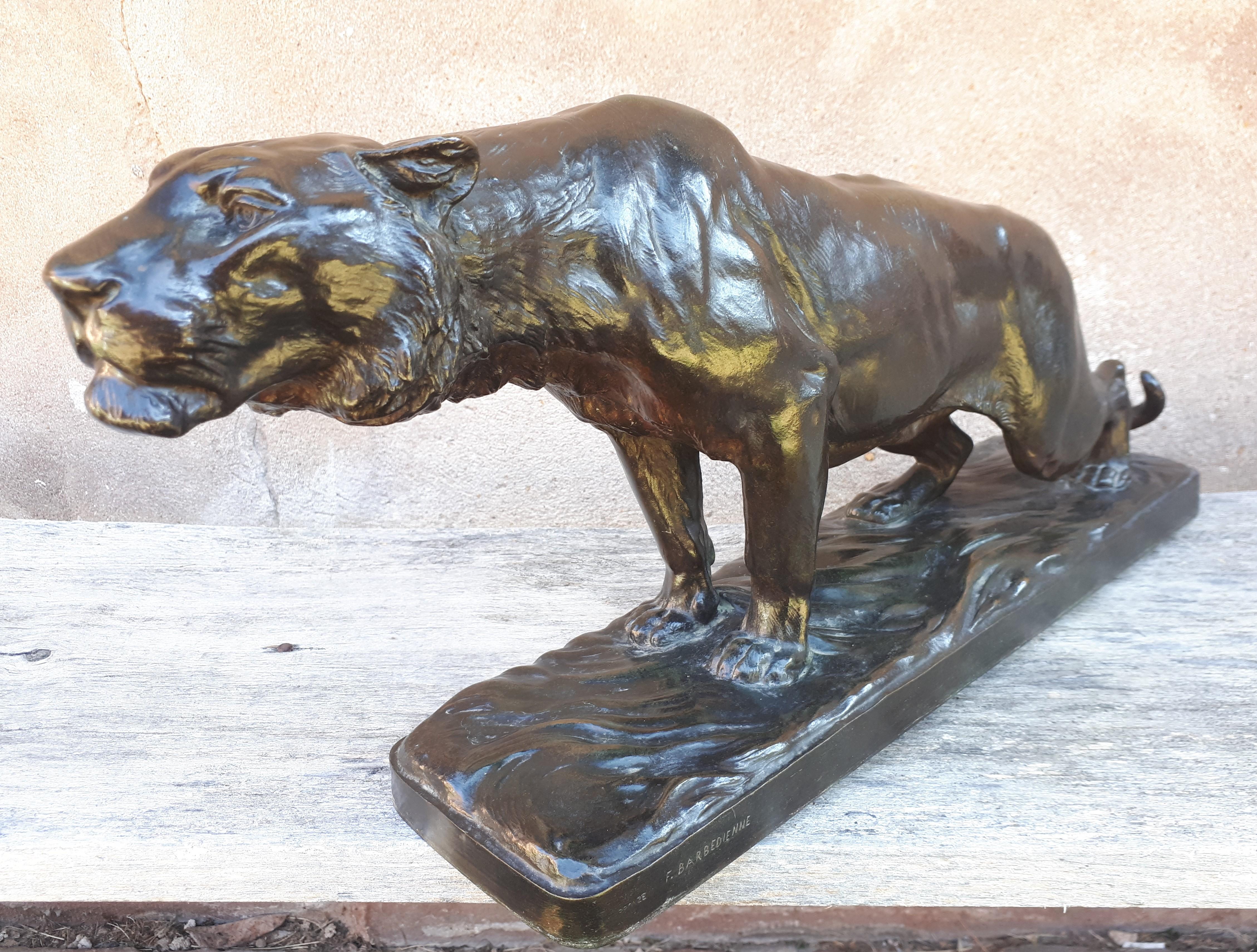 Sculpture en bronze d'un tigre sur la prowl, par Georges Gardet Bon état - En vente à Saverne, Grand Est