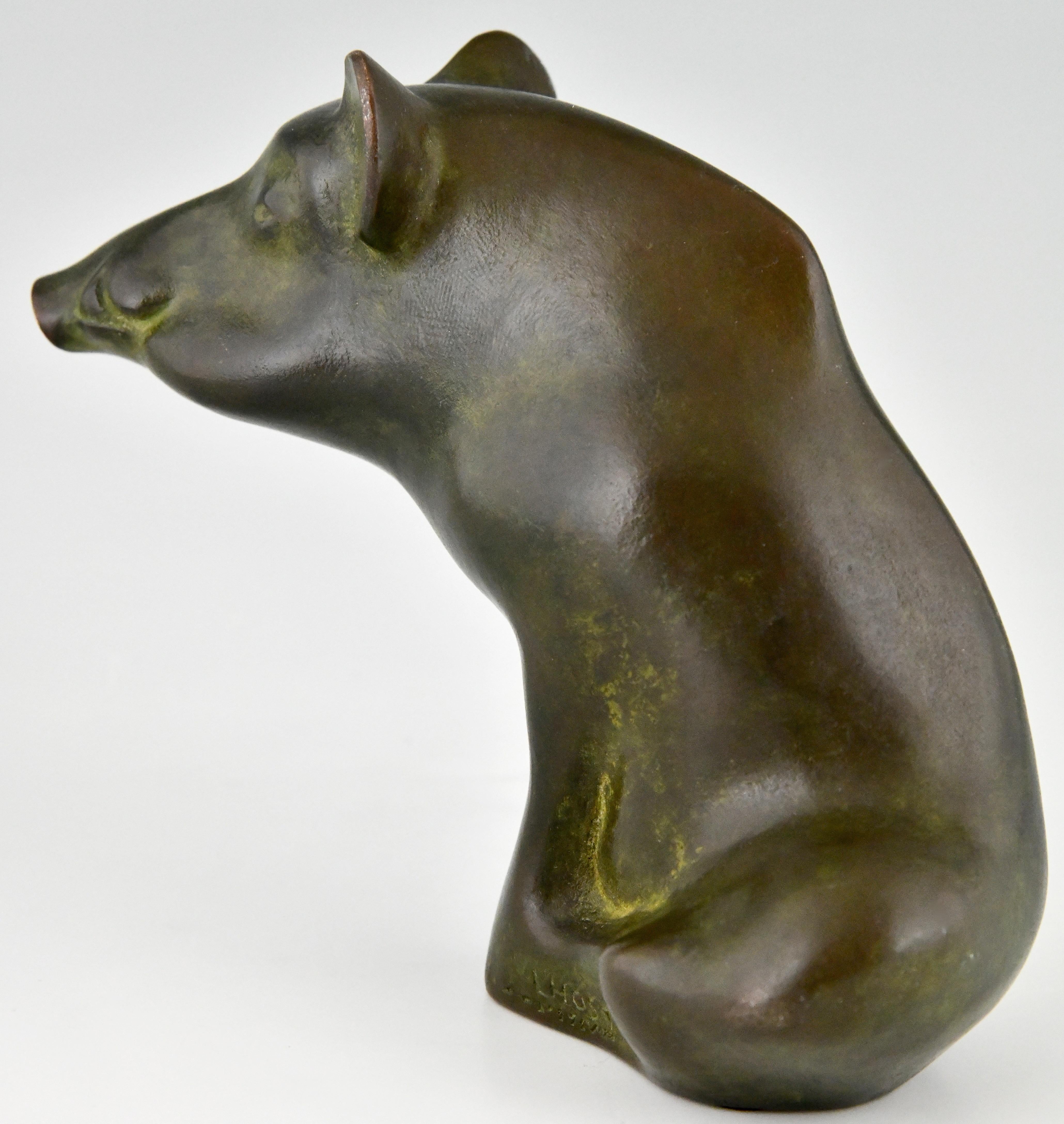 Sculpture en bronze d'un sanglier sauvage de Claude Lhoste, numérotée et datée de 1993, France en vente 1