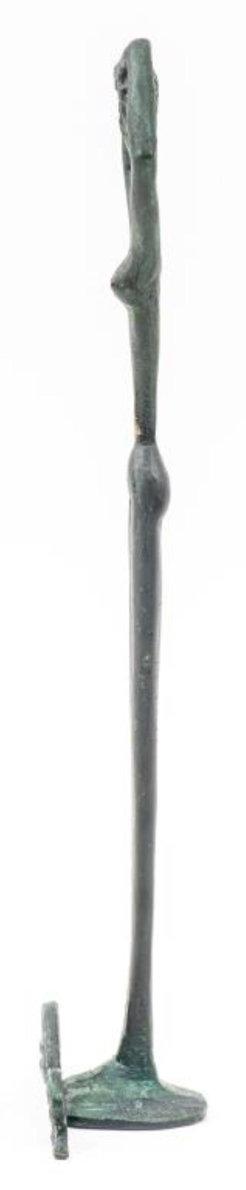 escultura de mujer