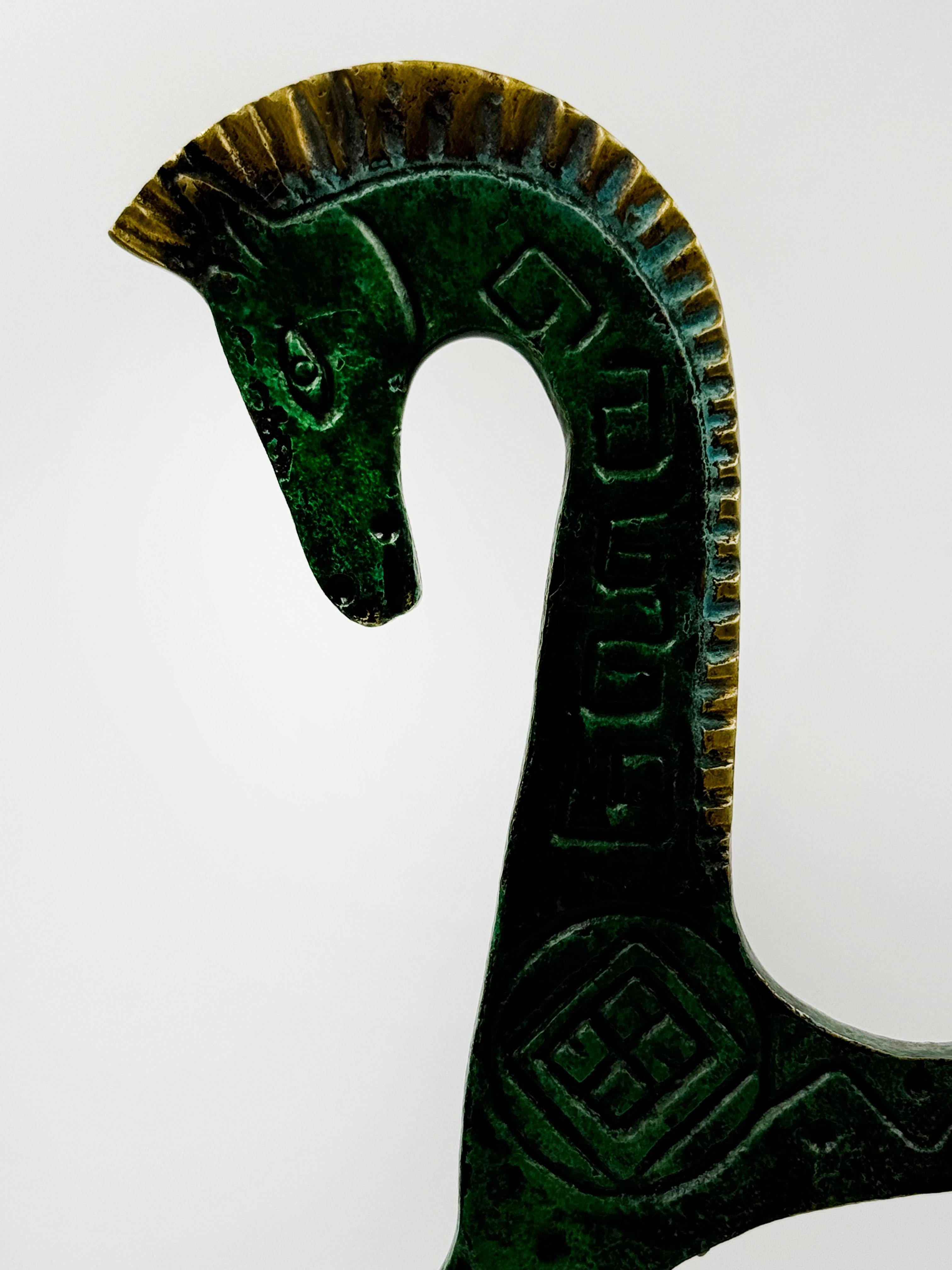 Sculpture en bronze d'un cheval étrusque des années 1960 Bon état à Autonomous City Buenos Aires, CABA