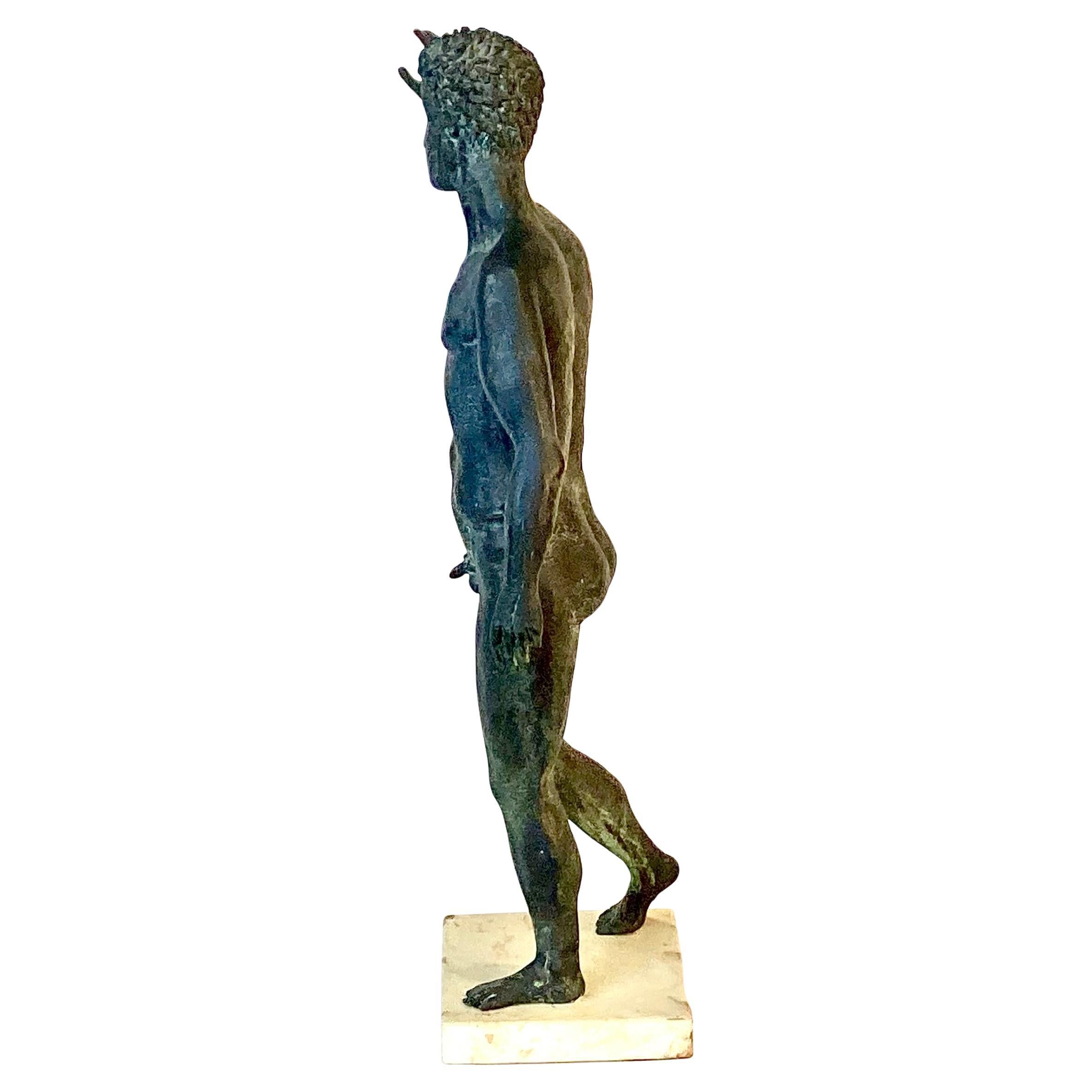 Bronzo Scultura in bronzo del Giovane di Antikythera in vendita