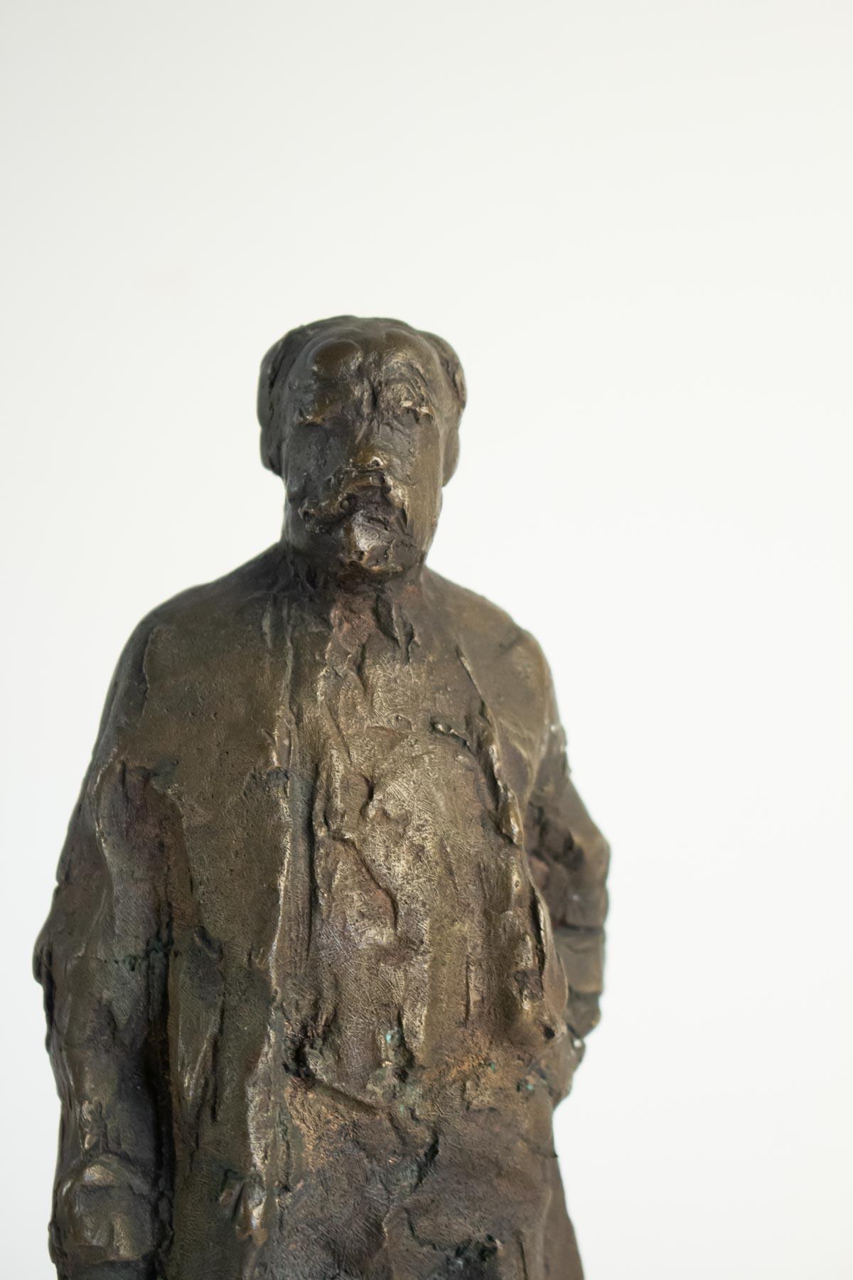 Bronze sculpture of Anton Worjac by sculptor Jurcak. 20th century. Brown patina. 
Measures: H 29cm, L 10cm, P 9cm.
 