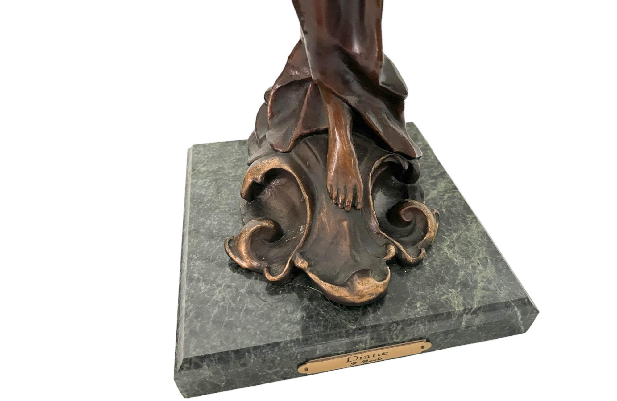 Bronzeskulptur von Diana nach Pierre Roche aus Bronze (französisch 1855 - 1922) im Angebot 9