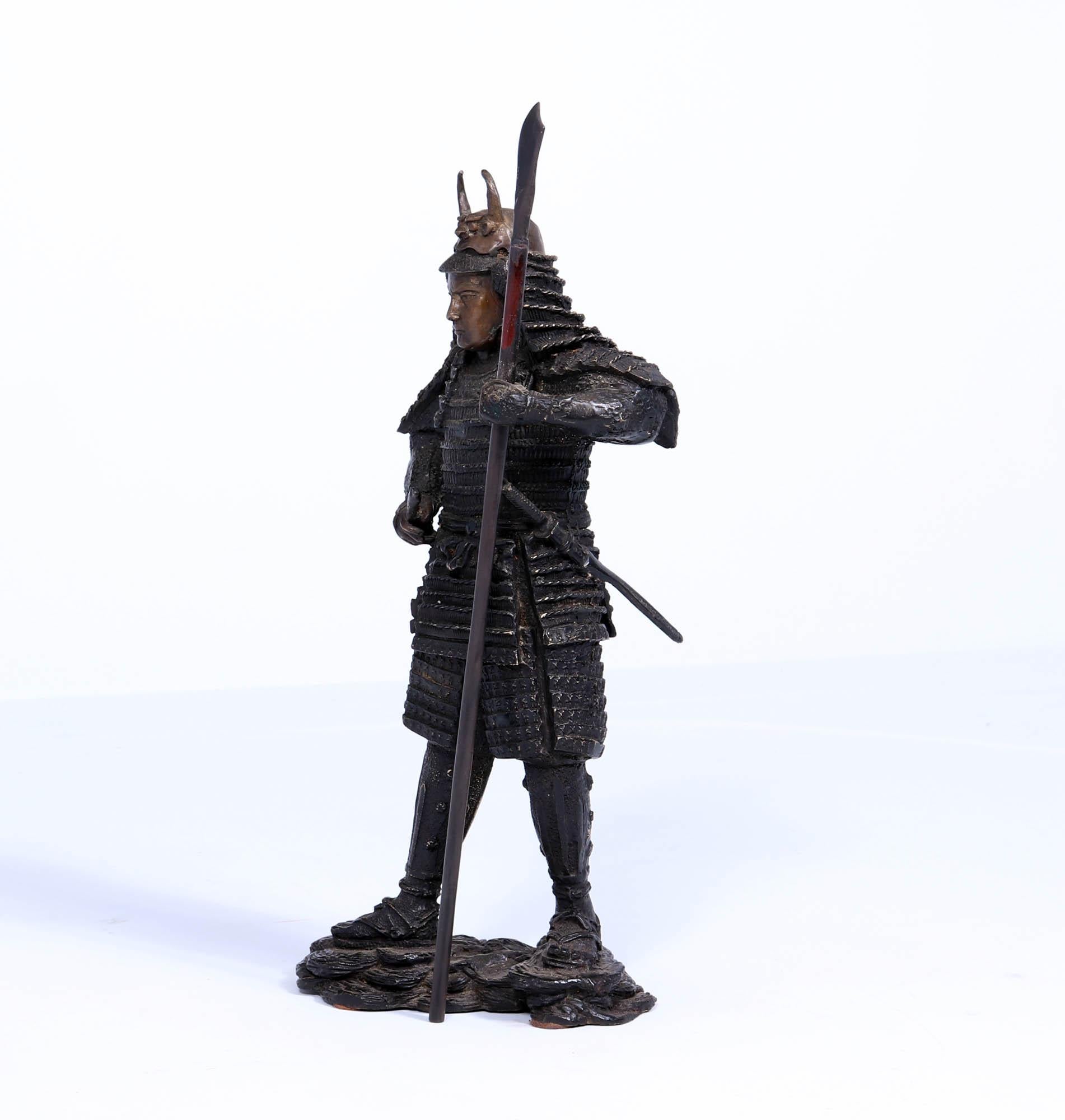Escultura de Bronce de Guerrero Samurai Japonés en venta 6