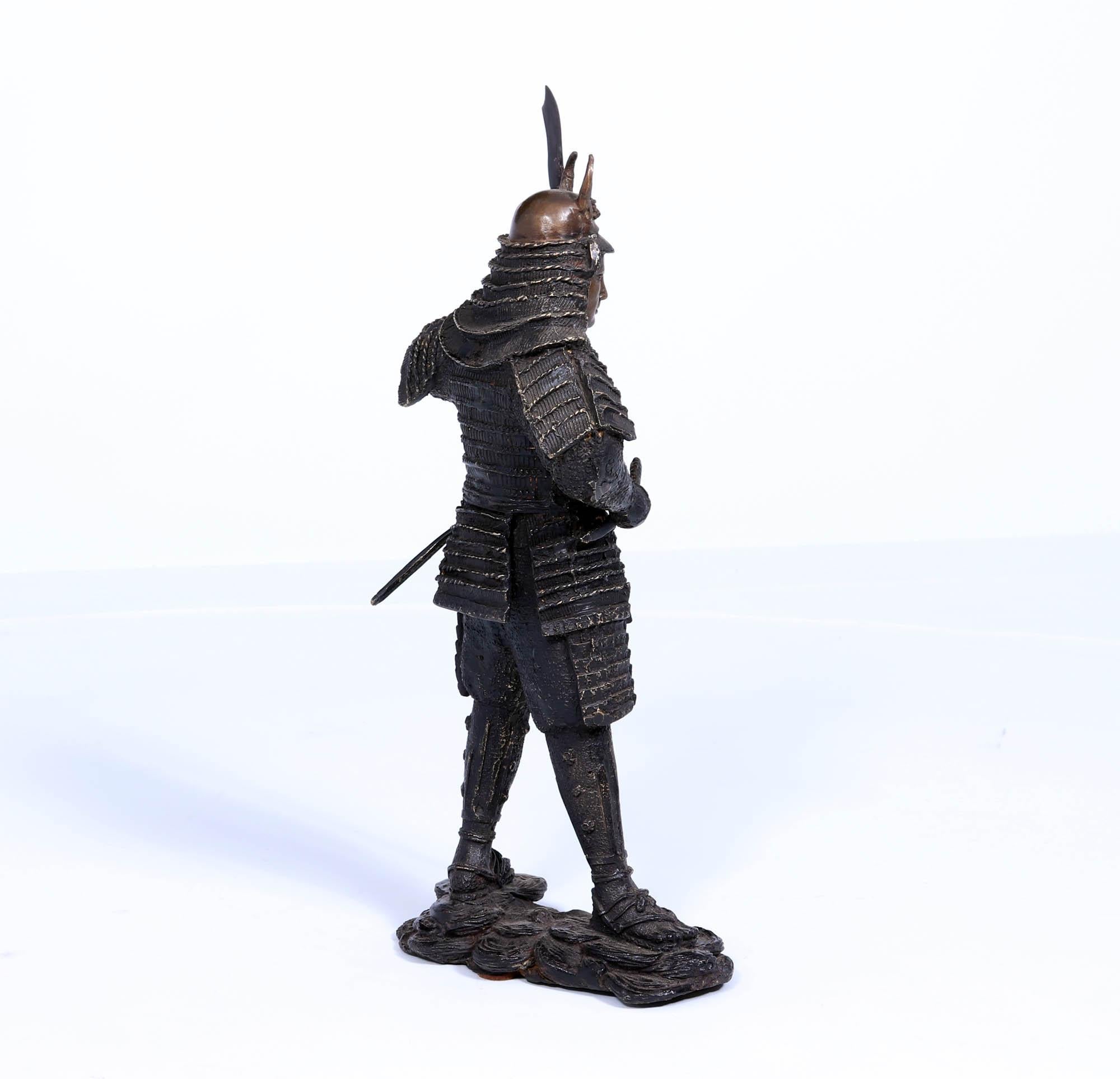 Escultura de Bronce de Guerrero Samurai Japonés en venta 2
