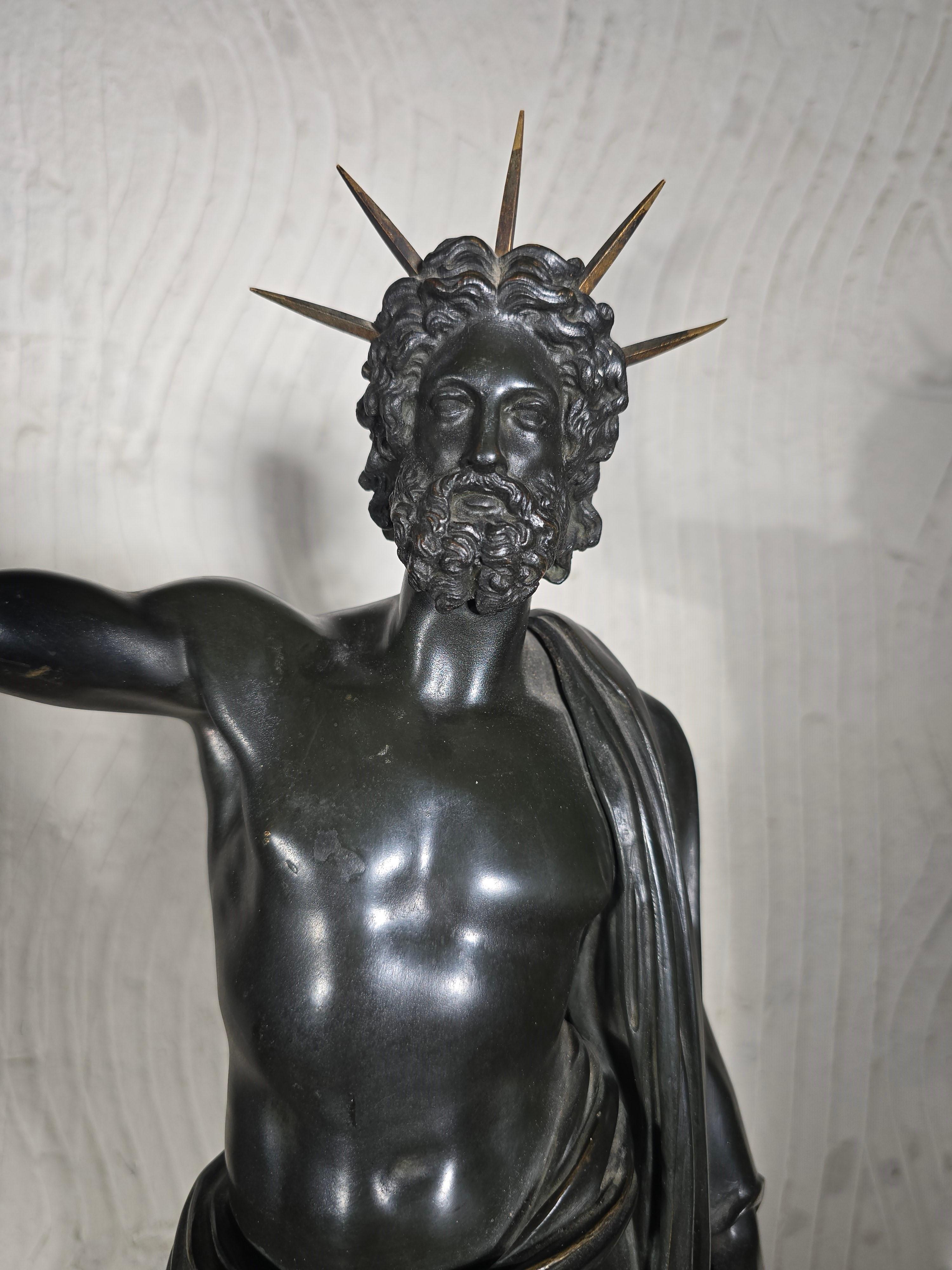 An important bronze sculpture of the god Jupiter from the 18th century, likely of German origin. This impressive piece captures the majesty of the king of gods, showcasing fine detailing and craftsmanship. The sculpture rests on a later-added base