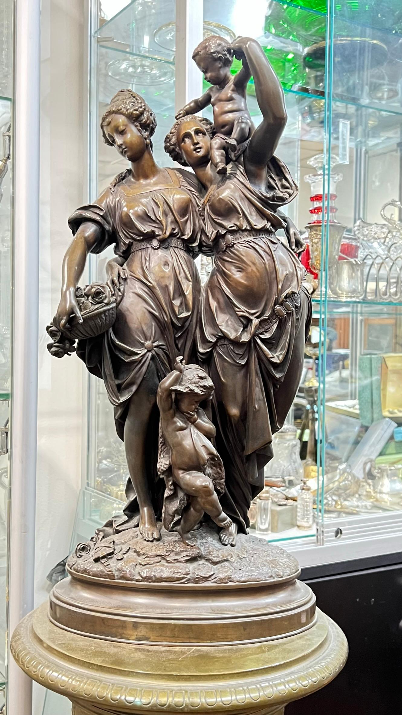 Néo-classique Sculpture en bronze d'une jeune fille par Auguste Joseph Carrier en vente