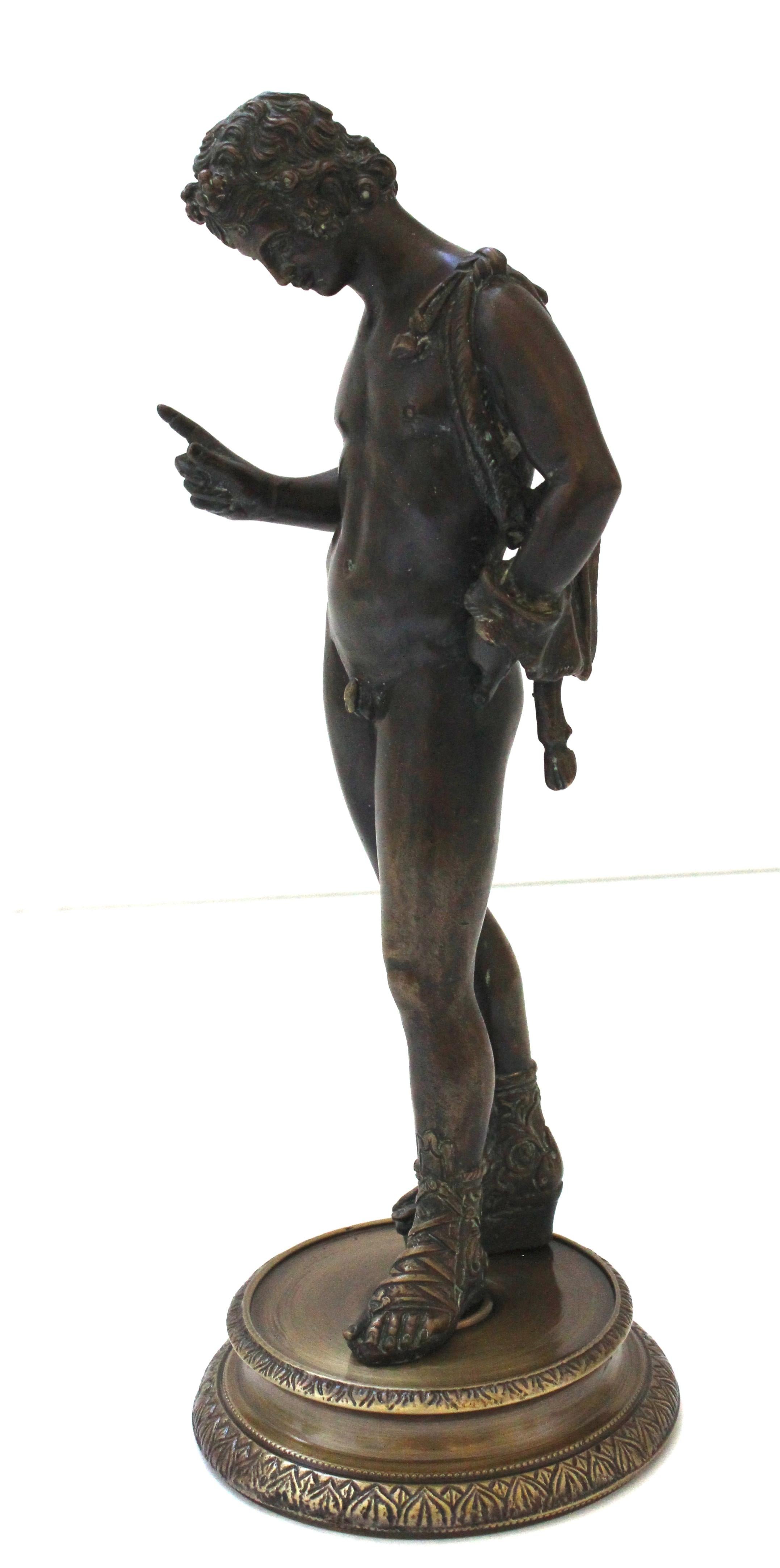 narcissus statue