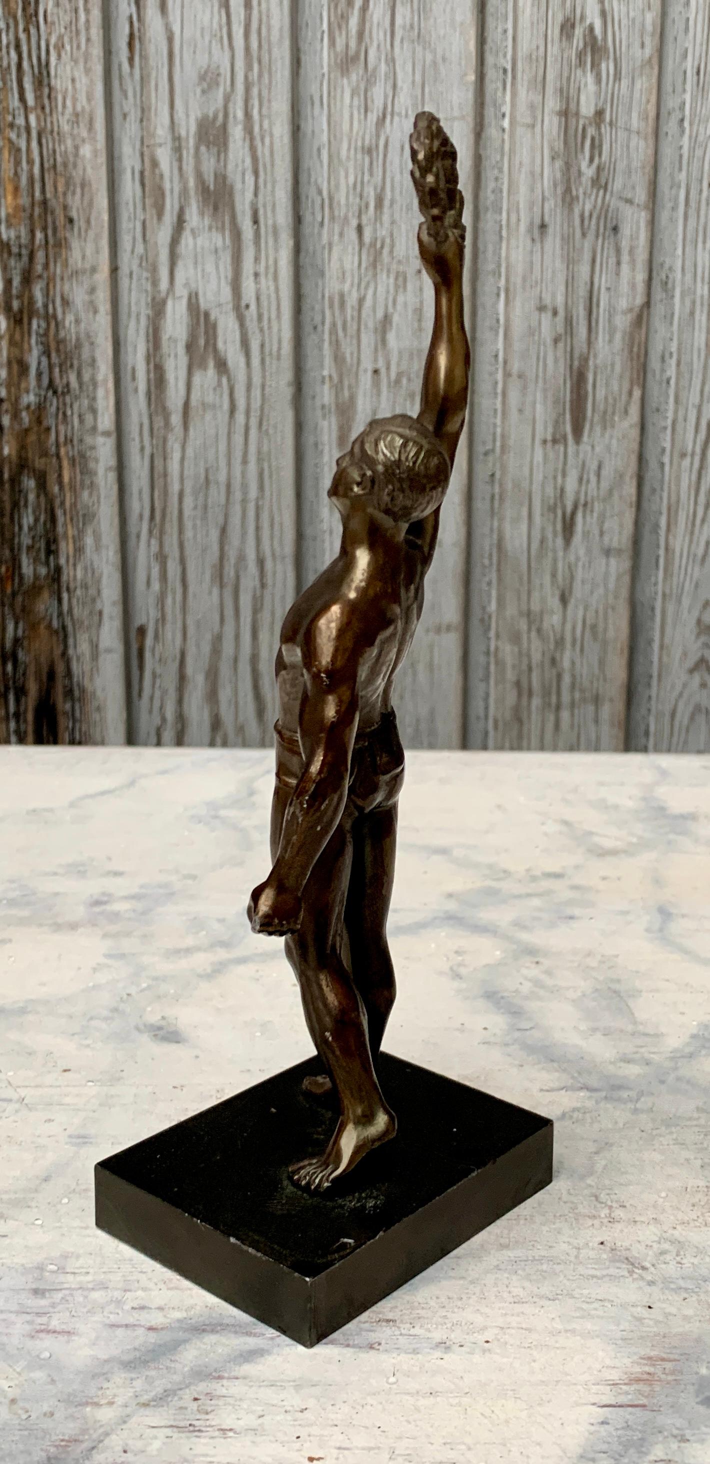 Bronze Sculpture Of Olympic Man Early 20th Century In Good Condition For Sale In Haddonfield, NJ