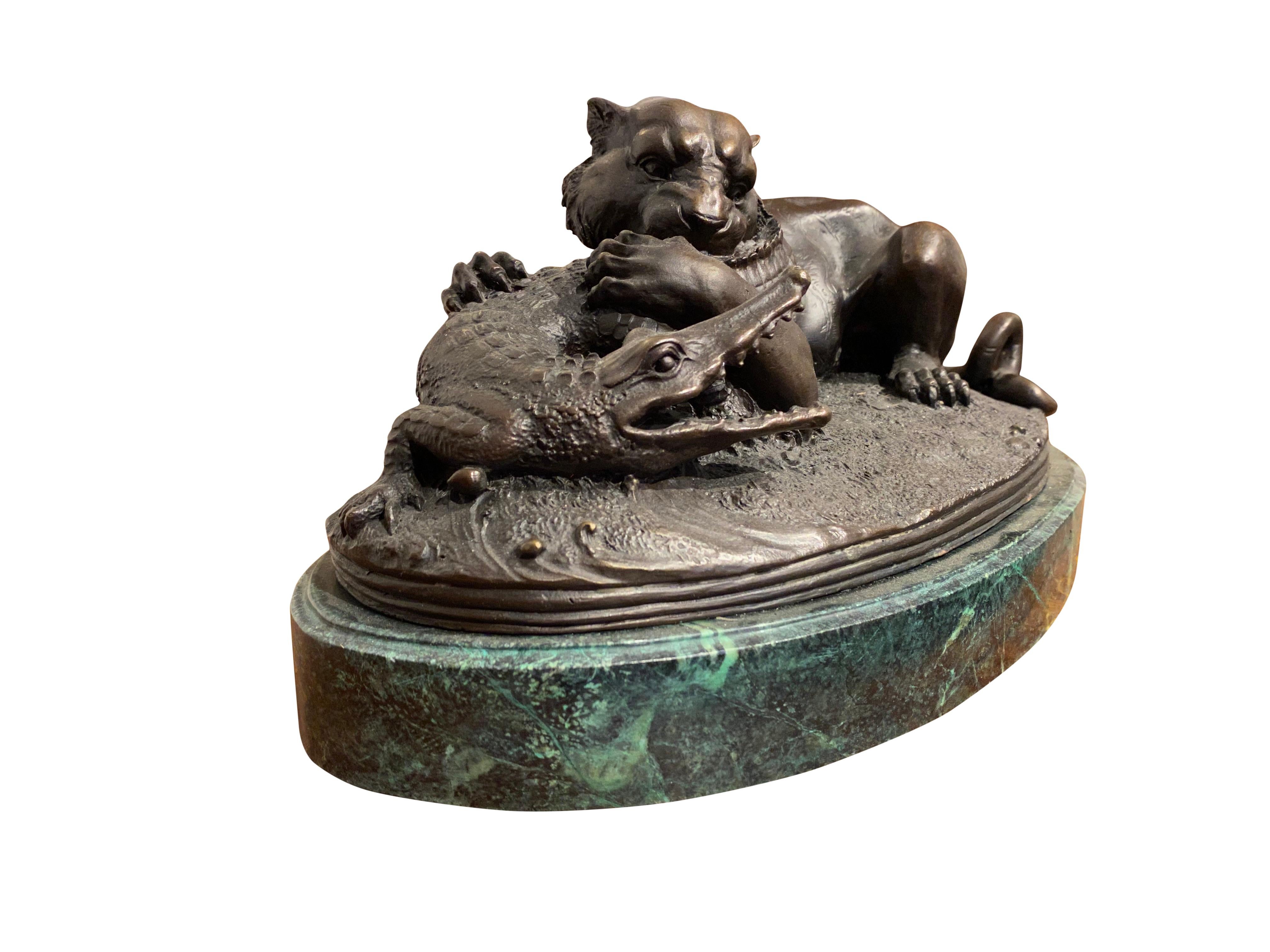 European Bronze Sculpture of Panther and Crocodile Fight, 20th Century For Sale