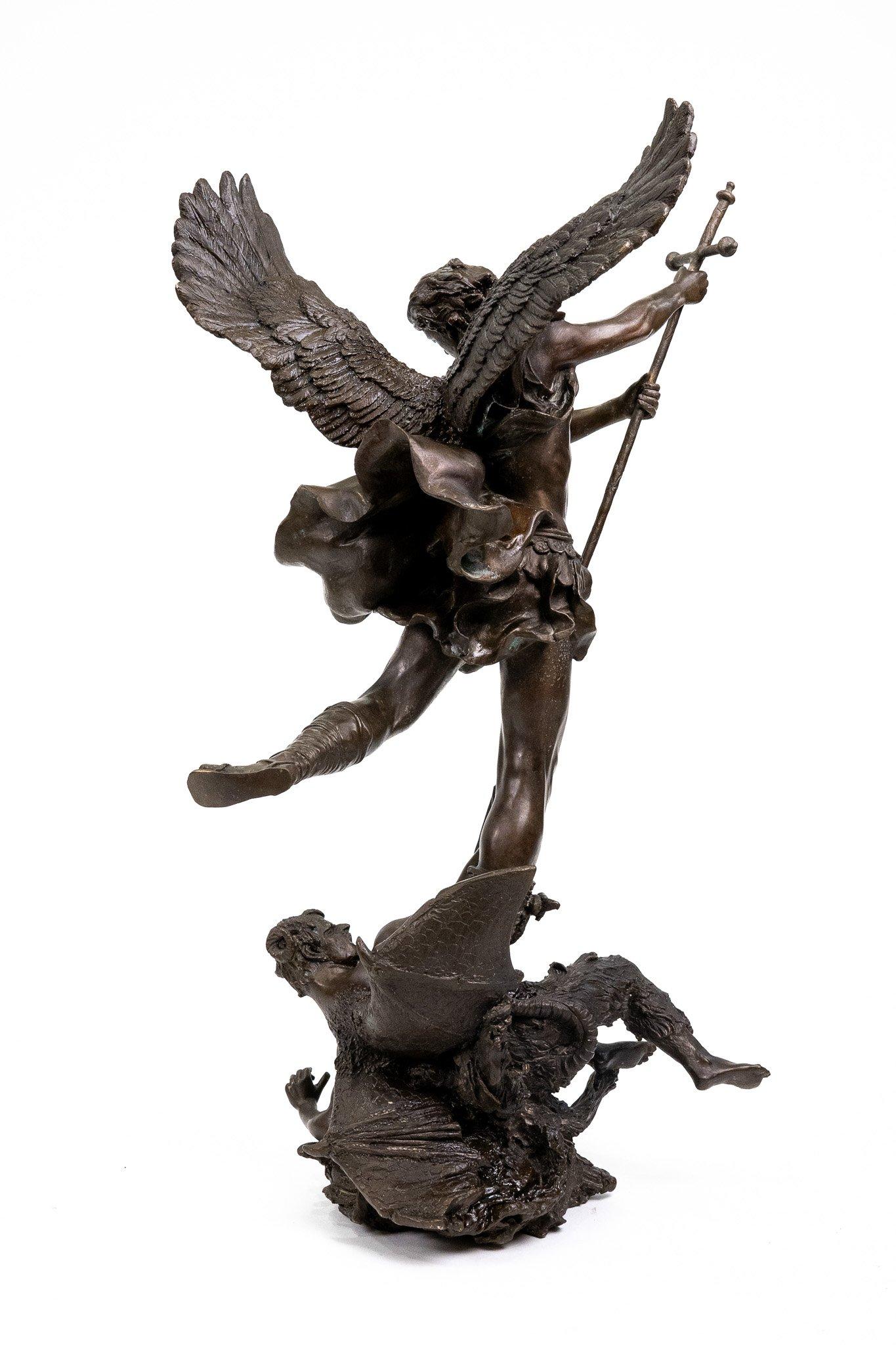 Escultura de bronce de San Miguel Bronce en venta