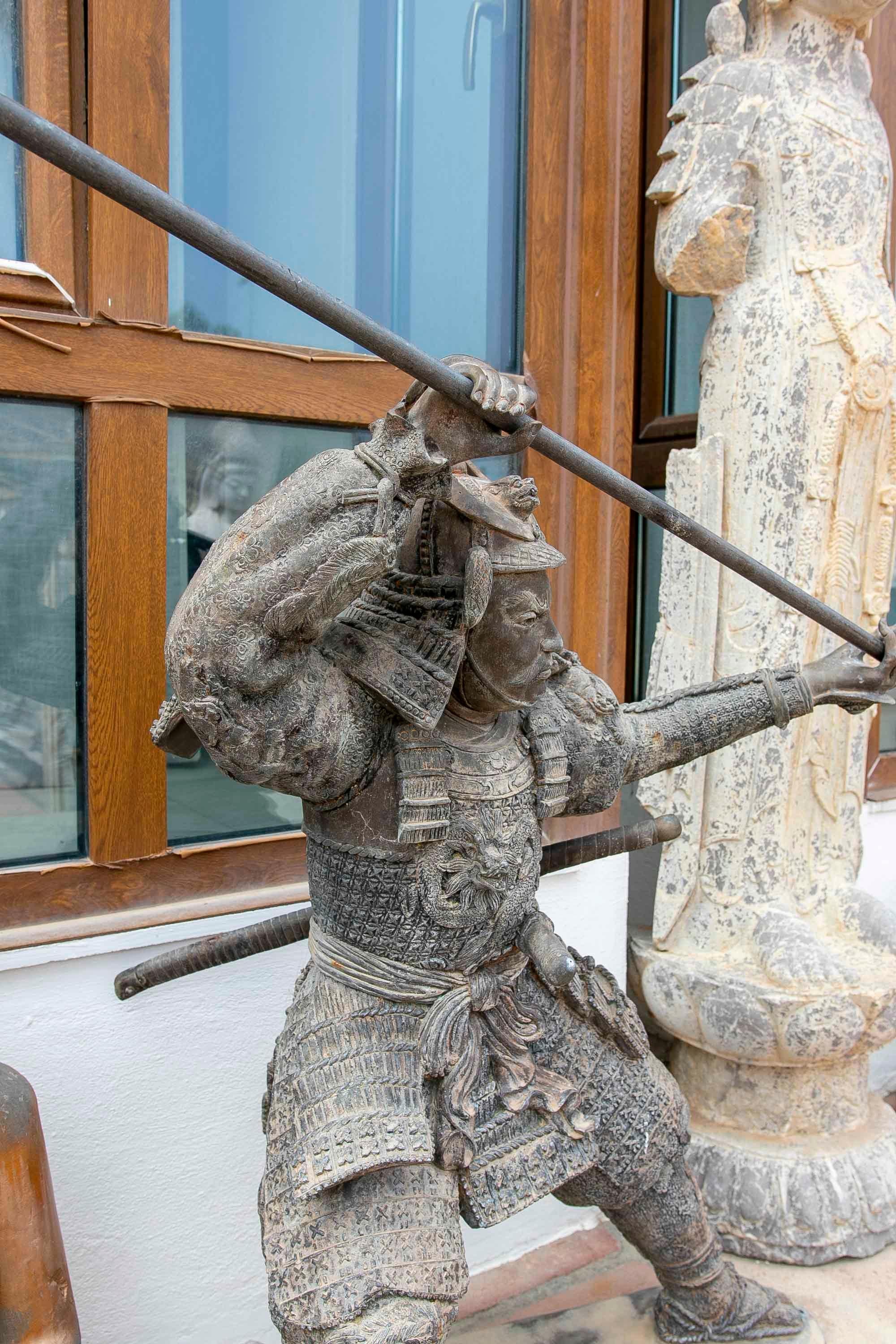 Bronze Sculpture of Samurai with Spear in Attacking Position In Good Condition For Sale In Marbella, ES