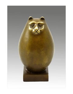 Sculpture en bronze du grand chat d'après Fernando Botero, 20e siècle.