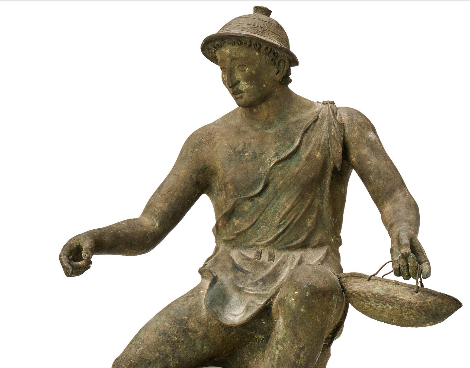 Scultura in bronzo del Pescatore napoletano dopo l'Antico, XIX secolo in vendita 1