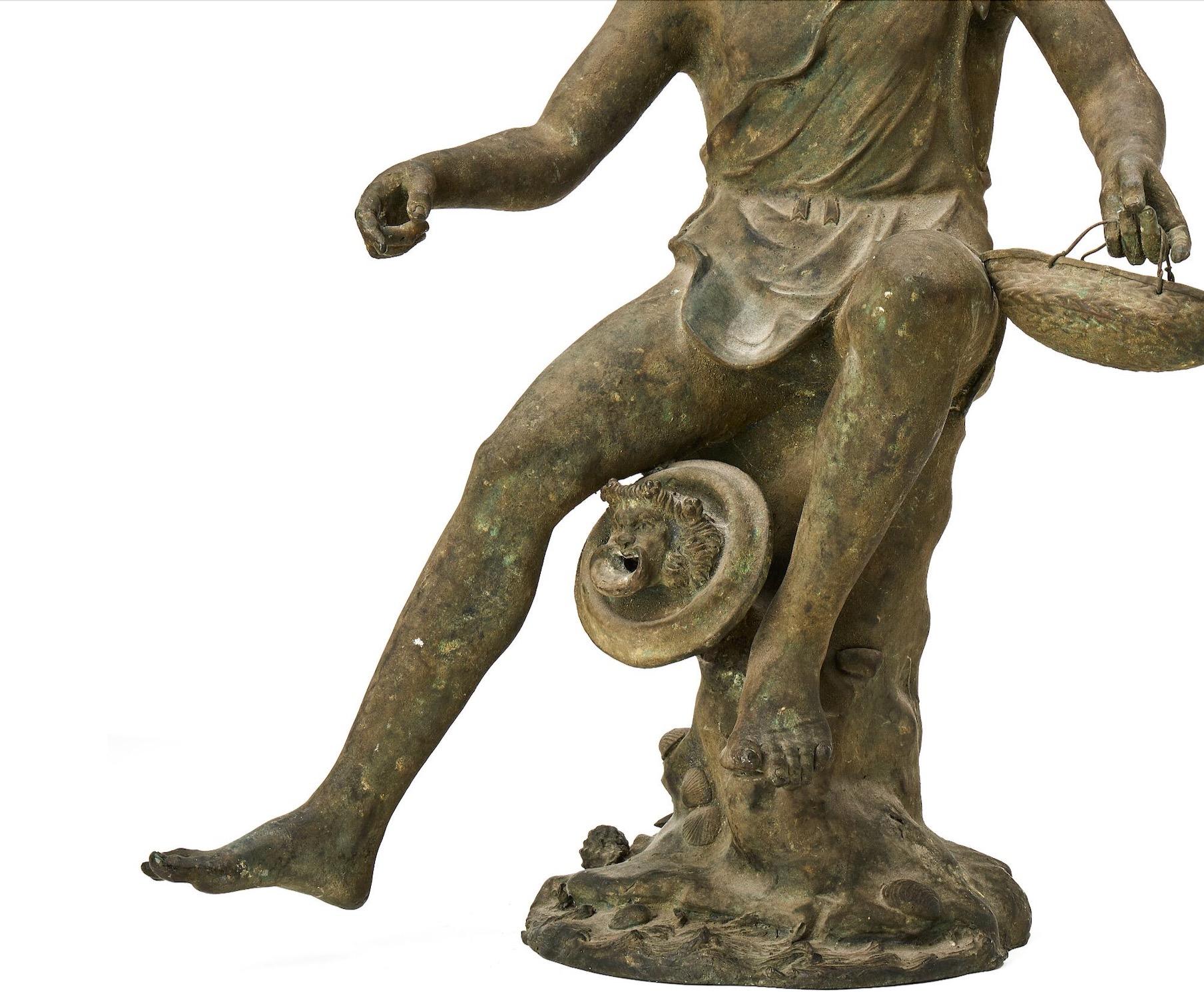 Scultura in bronzo del Pescatore napoletano dopo l'Antico, XIX secolo in vendita 2