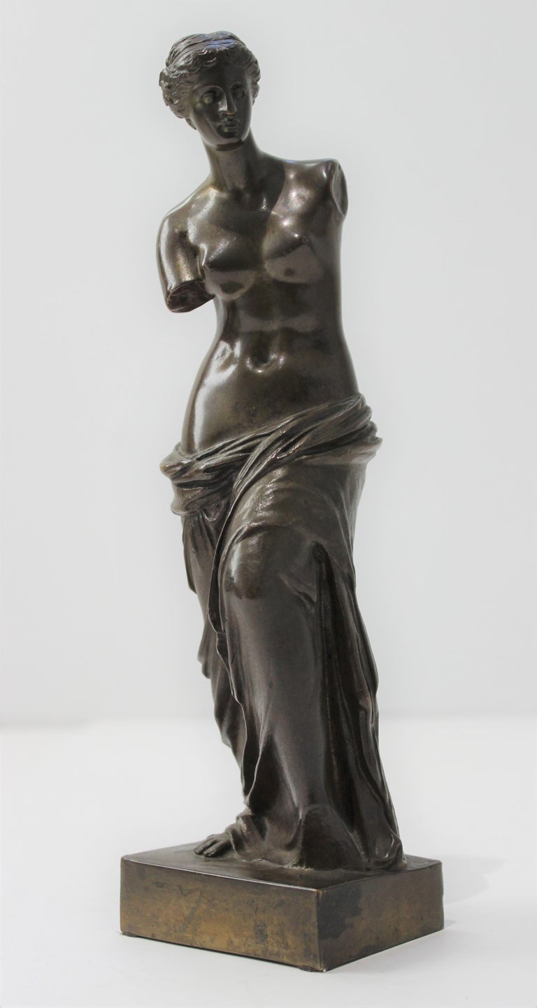 Bronze Sculpture of the Venus de Milo For Sale at 1stDibs
