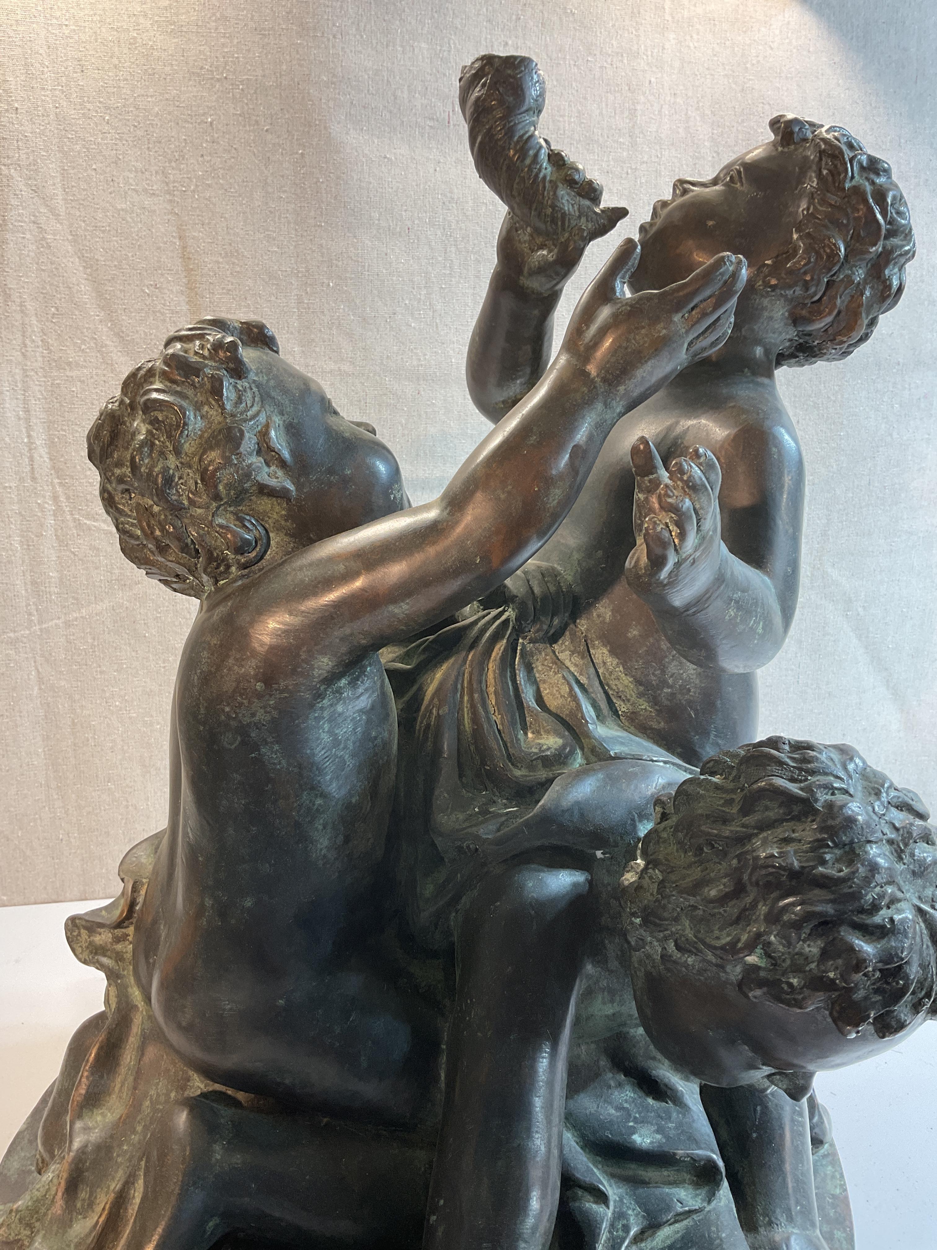 Scultura in bronzo di tre bambini che giocano In condizioni buone in vendita a Augusta, GA