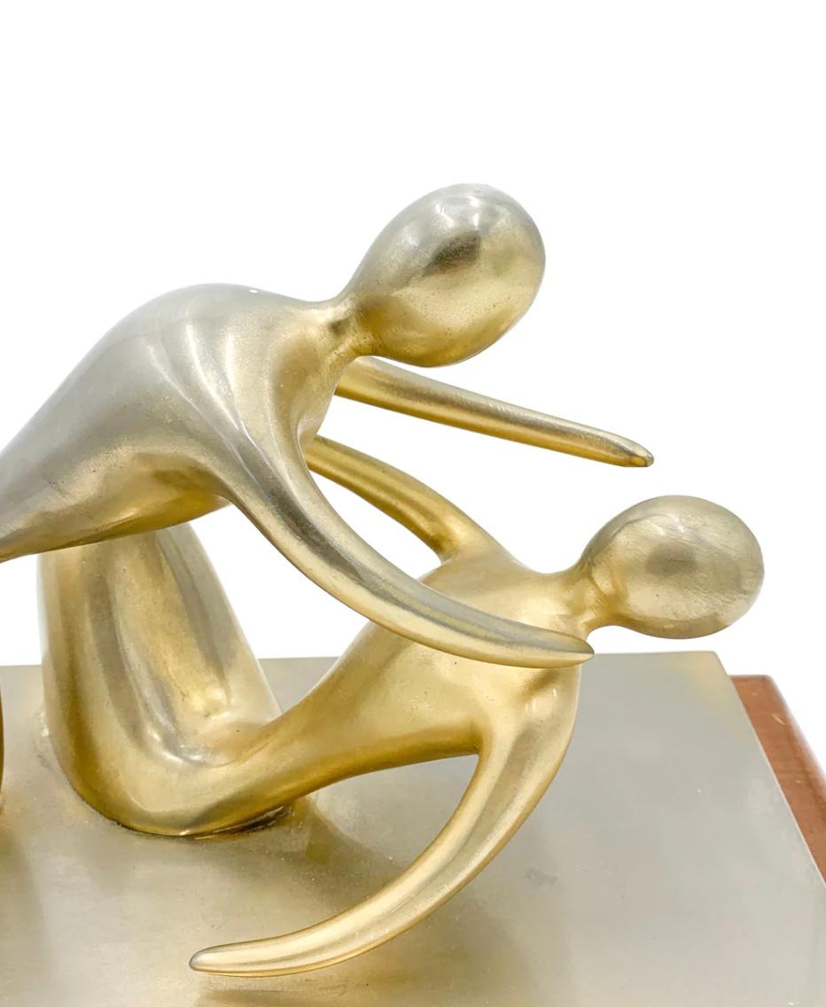 Mid-Century Modern Sculpture en bronze de deux amoureux par Virgilio Guidi, 1970 en vente